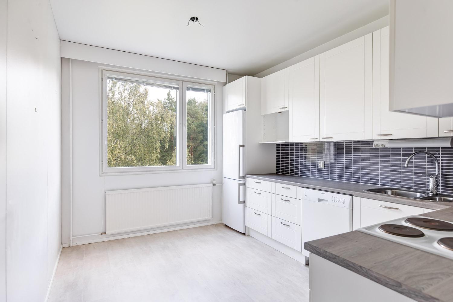 Lielahdenkatu 27, Lentävänniemi, Tampere