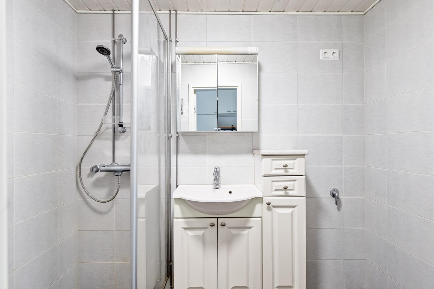 Lielahdenkatu 27, Lentävänniemi, Tampere