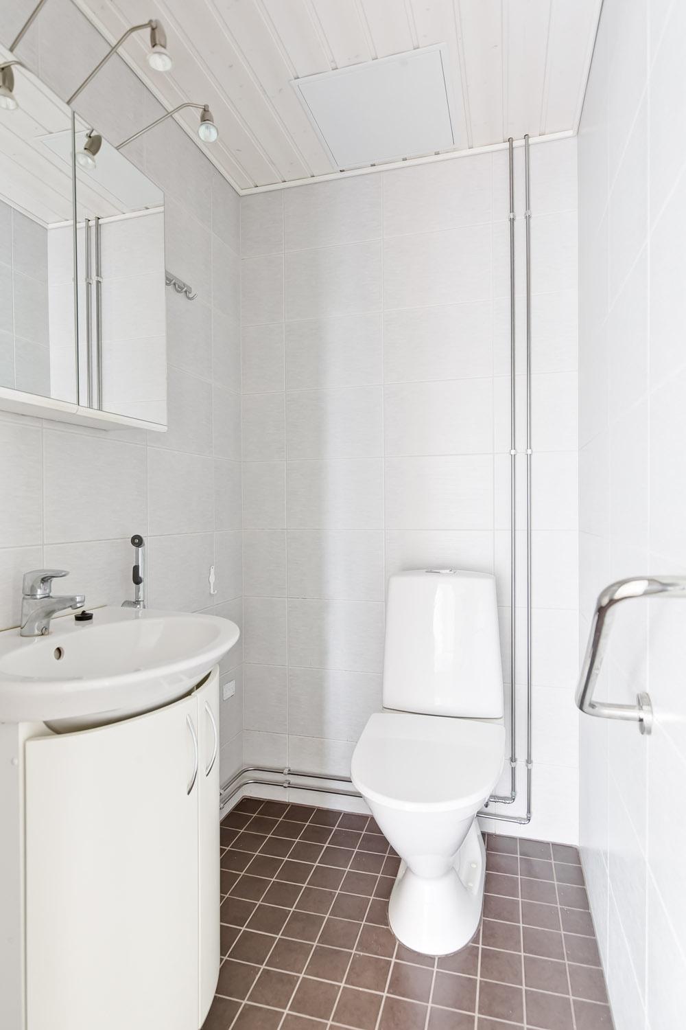 Lielahdenkatu 27, Lentävänniemi, Tampere