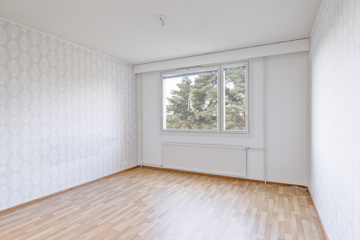 Lielahdenkatu 27, Lentävänniemi, Tampere