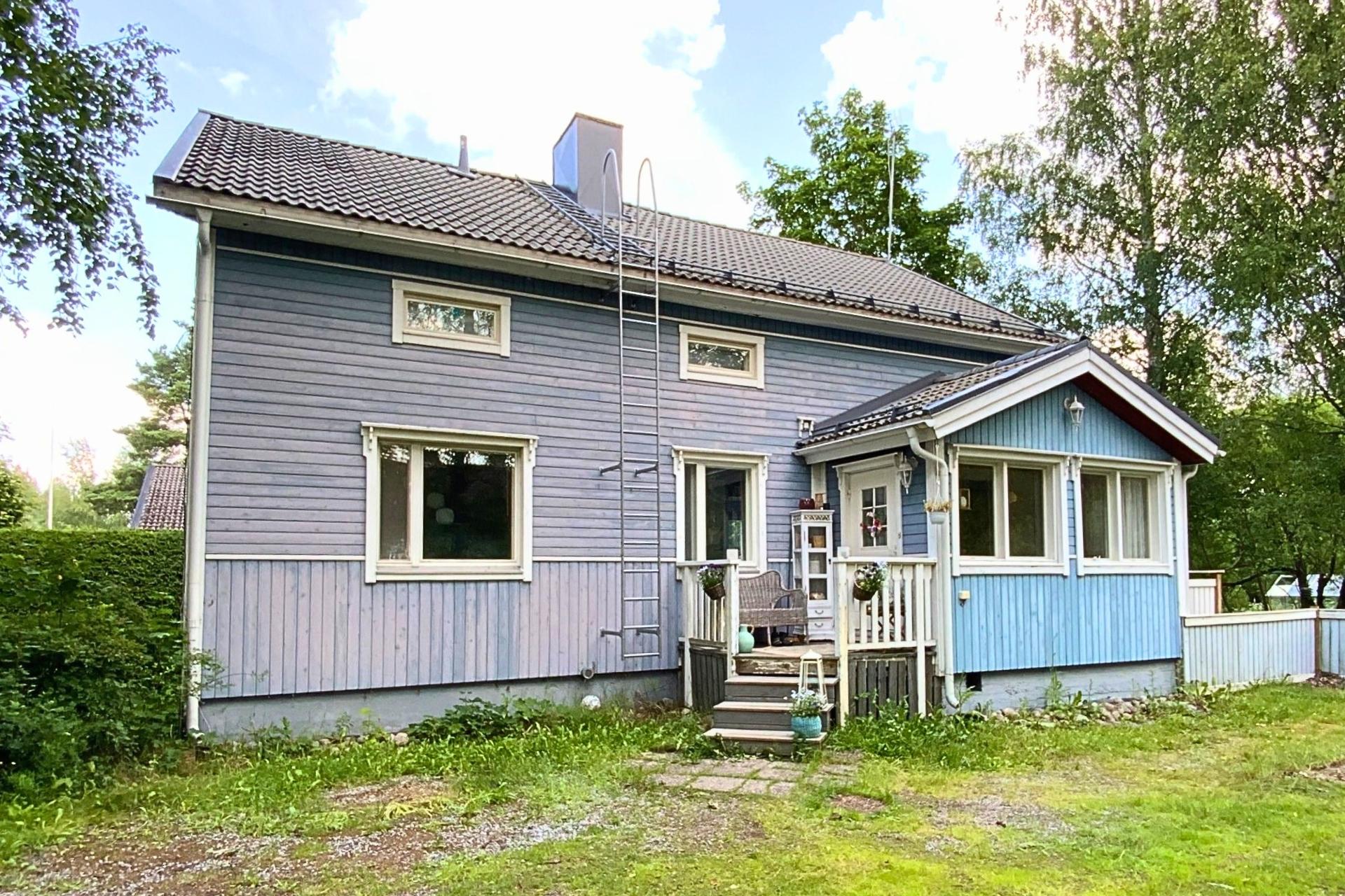 Riihitie 11, Asema, Orivesi