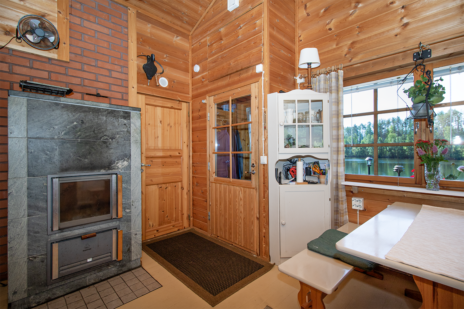 Hoikantie 60b, Tuusjärvi, Tuusniemi