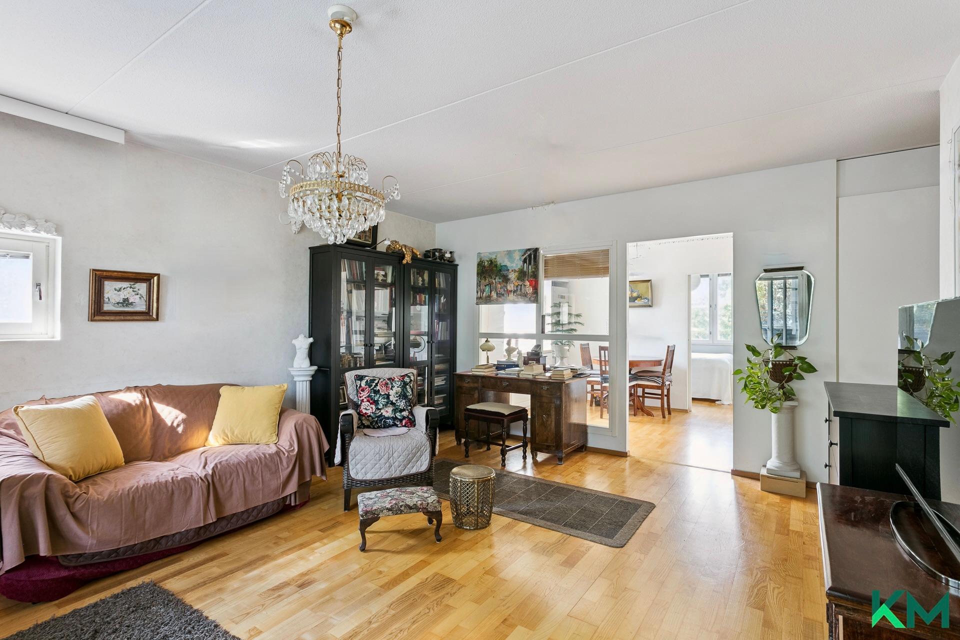 Strömsinlahdenkuja 2, Roihuvuori, Helsinki