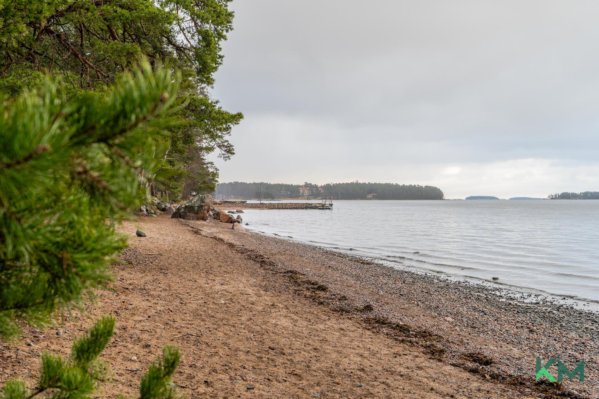 Meren tuoksua ja maisemaa lähes kotiovelta