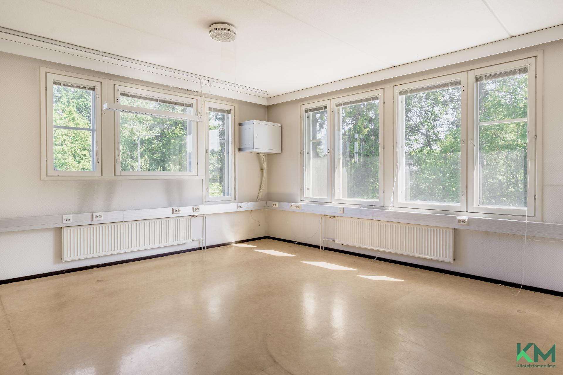 Oraspolku 7, Itä-Pakila, Helsinki