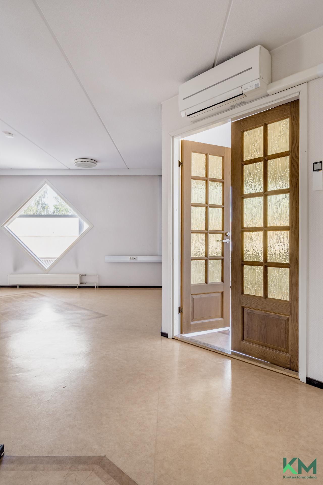 Oraspolku 7, Itä-Pakila, Helsinki