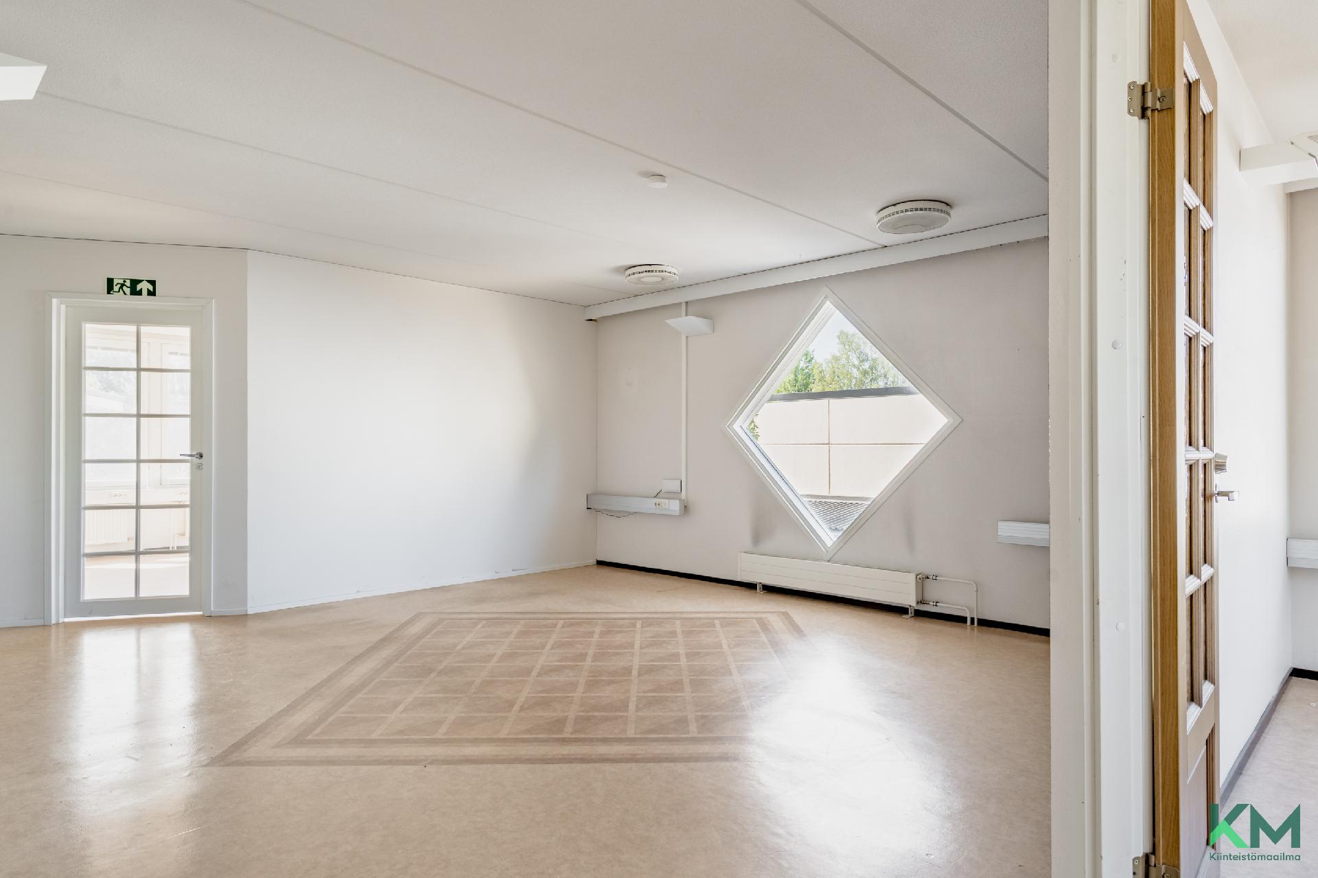 Oraspolku 7, Itä-Pakila, Helsinki