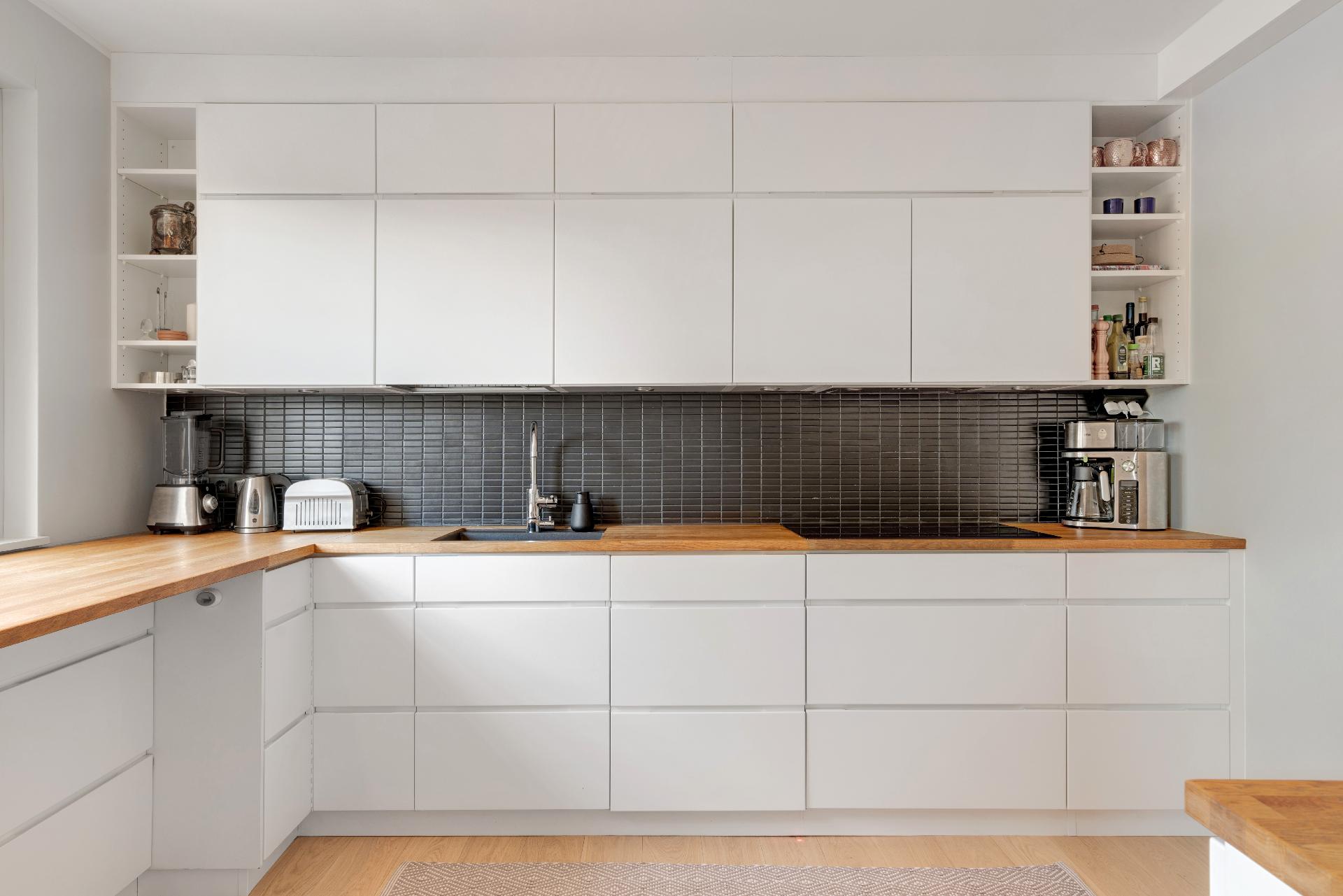 Kavallintie 25, Kauniainen