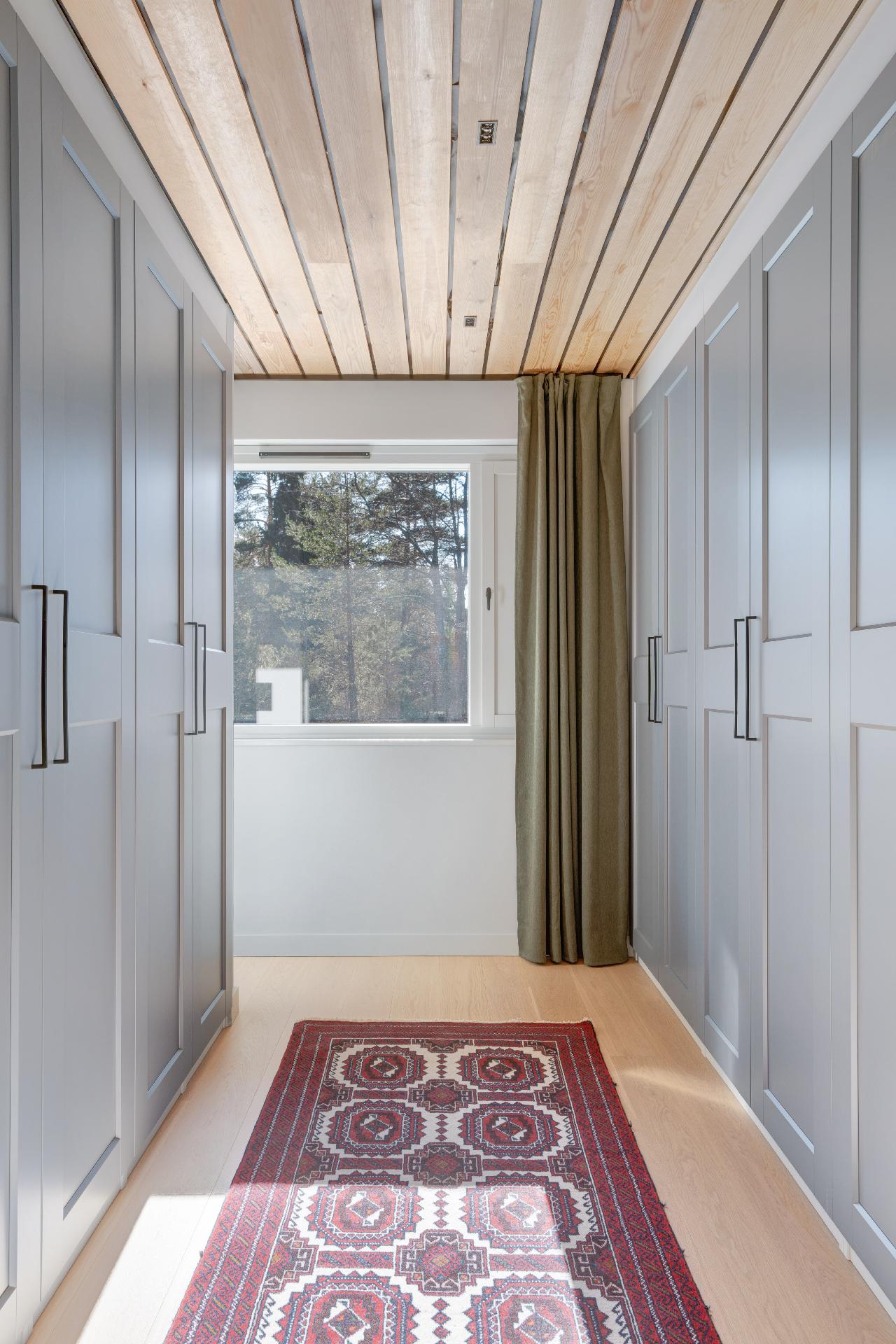 Kavallintie 25, Kauniainen