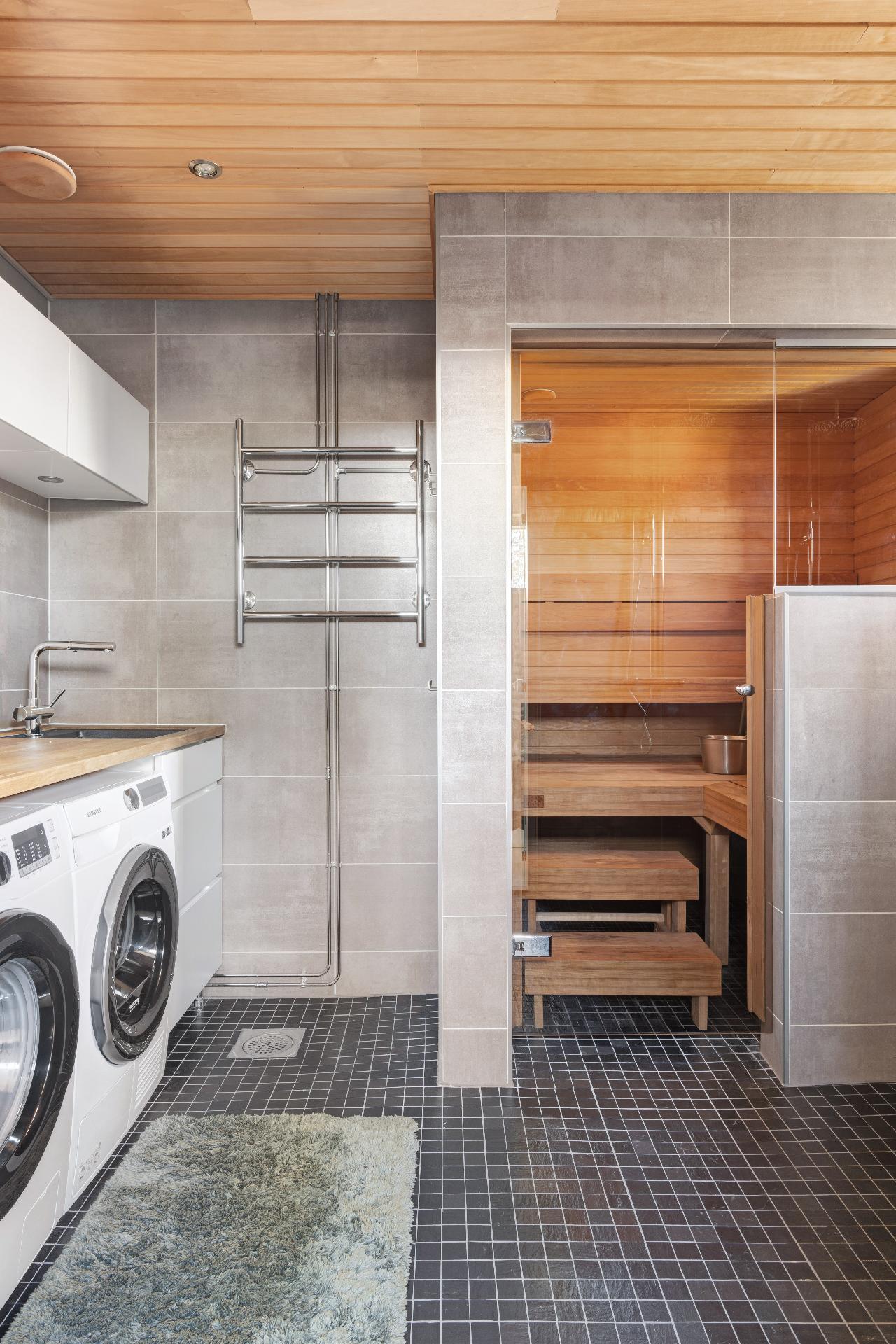 Kavallintie 25, Kauniainen