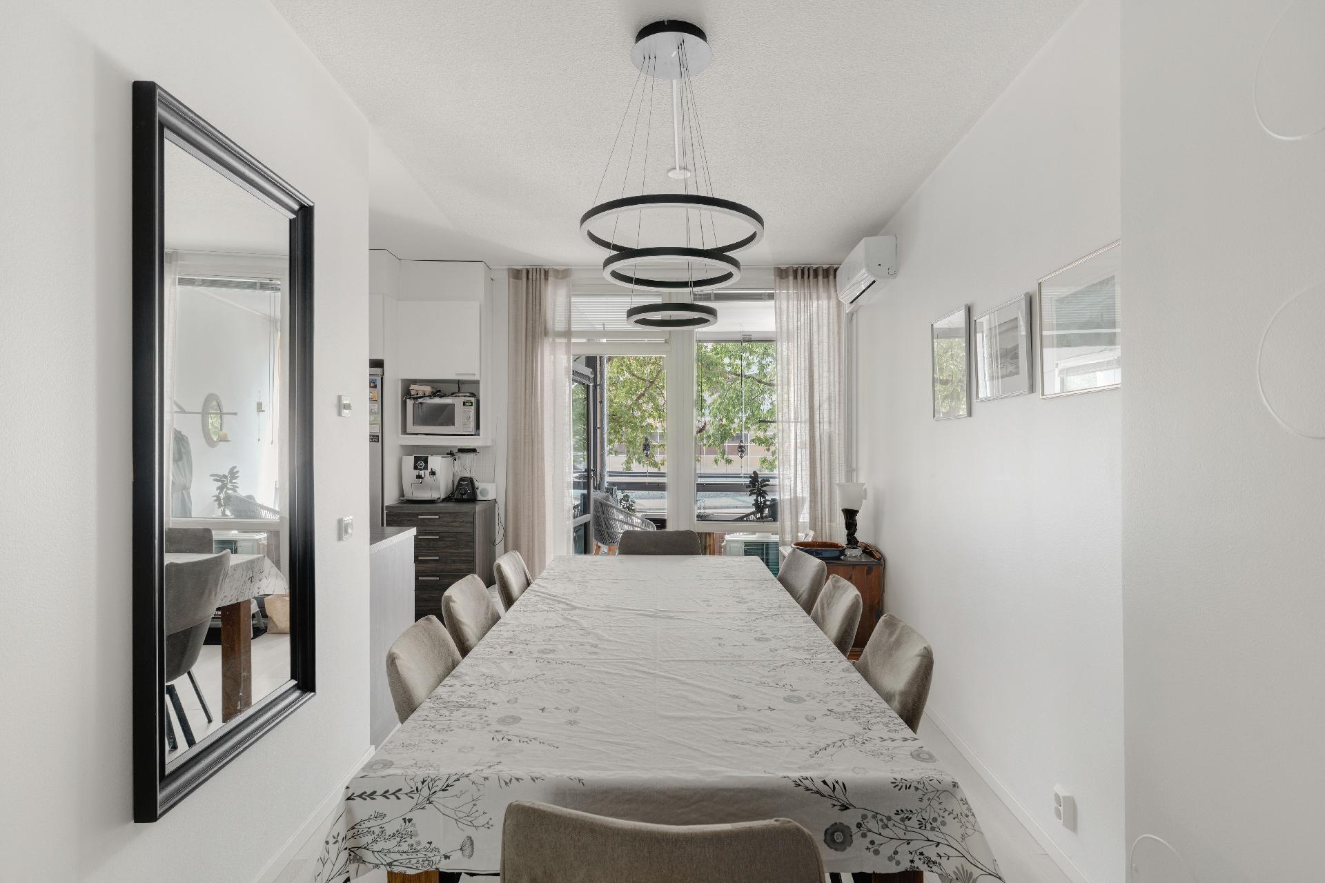 Silkkitehtaantie 1, Tikkurila, Vantaa