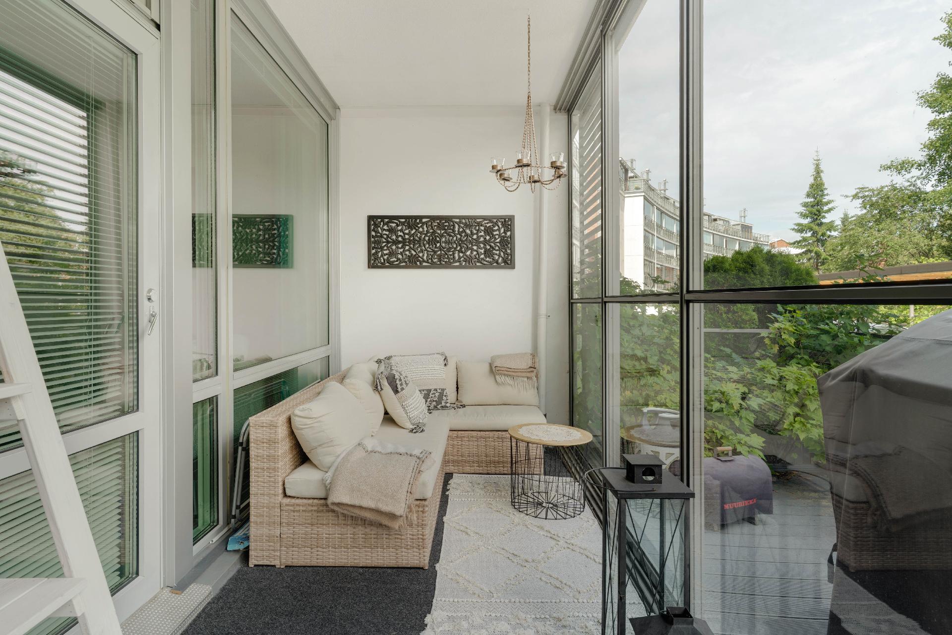 Silkkitehtaantie 1, Tikkurila, Vantaa