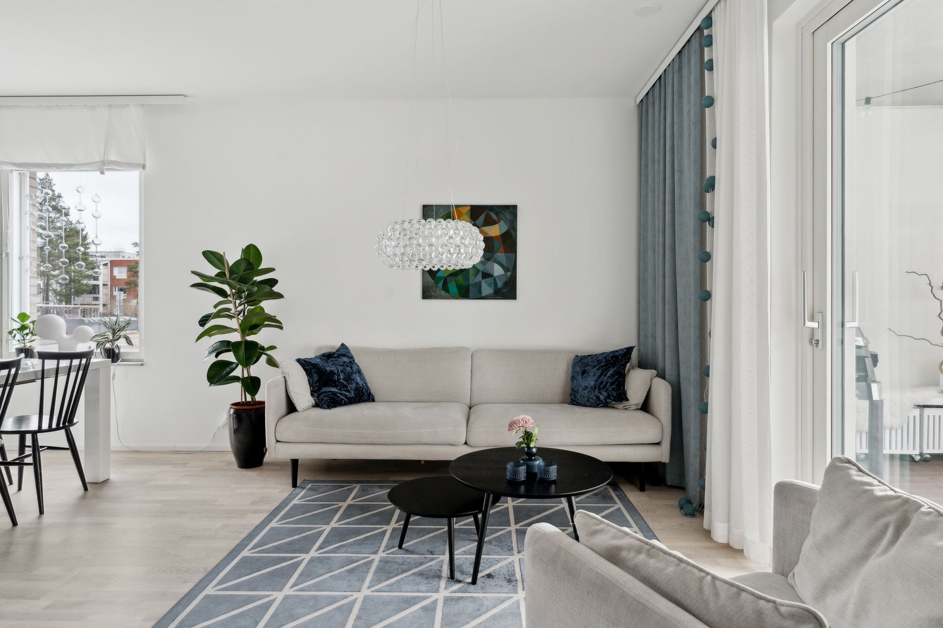 Ruutikellarintie 8, Mäkkylä, Espoo