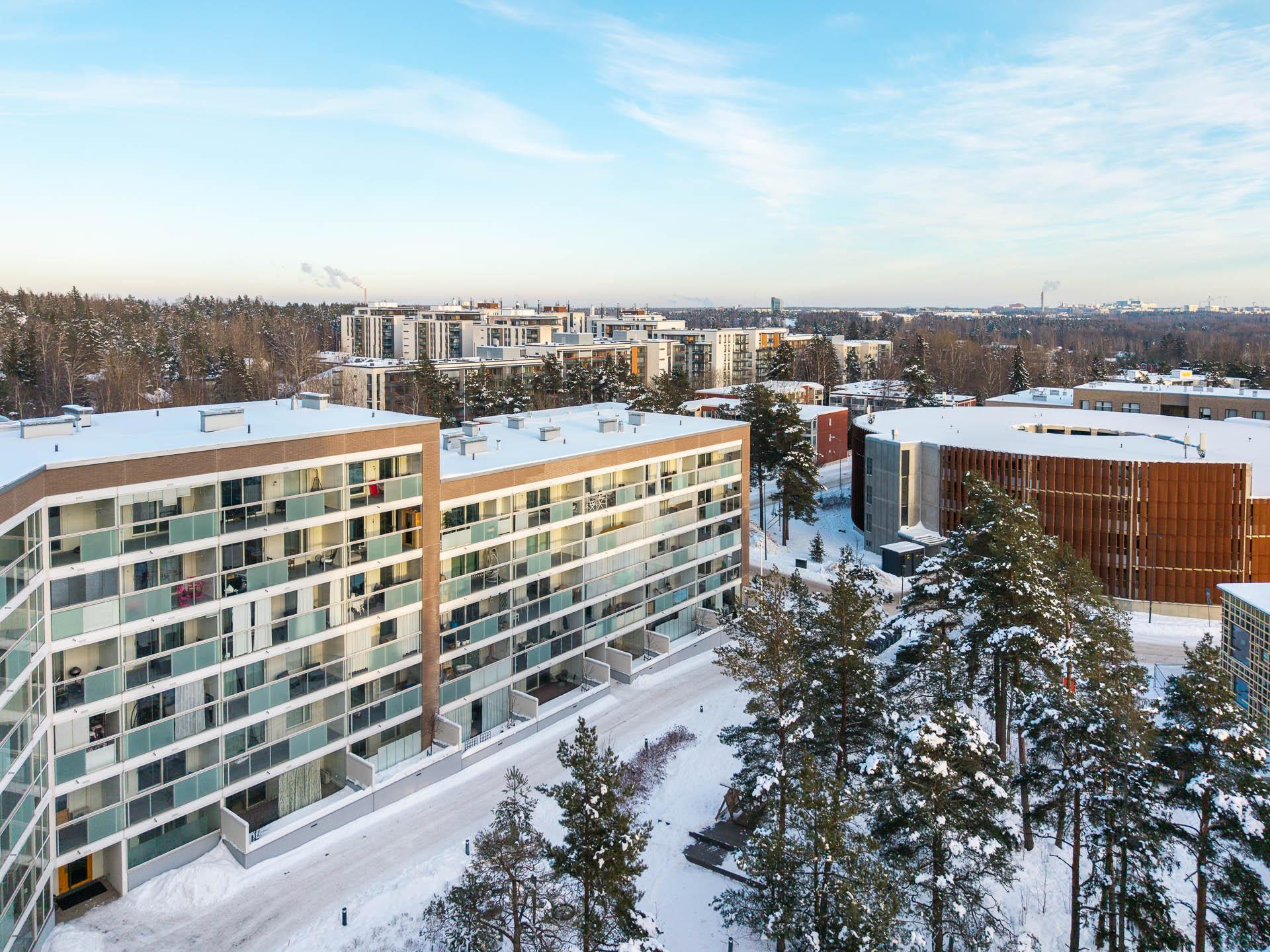 Ruutikellarintie 8, Mäkkylä, Espoo