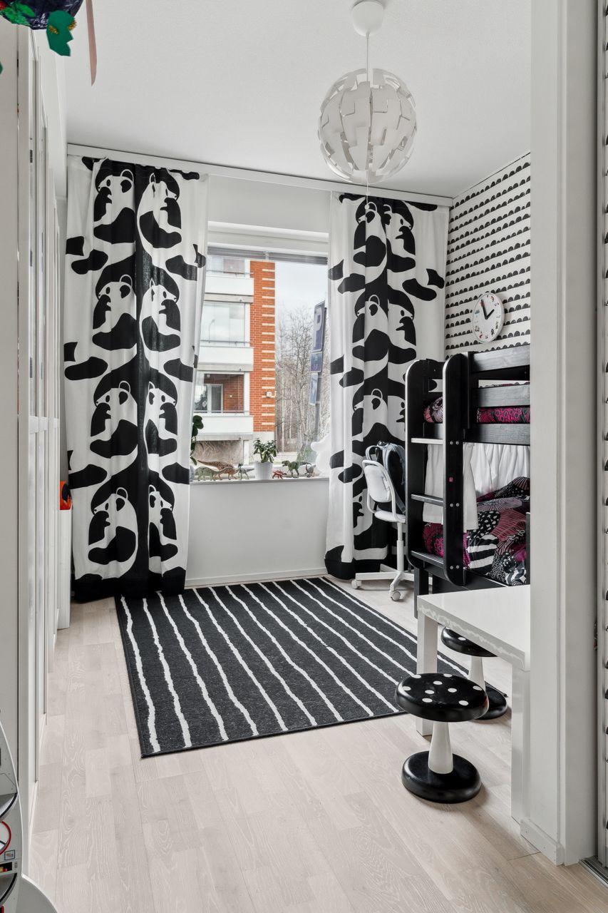 Ruutikellarintie 8, Mäkkylä, Espoo