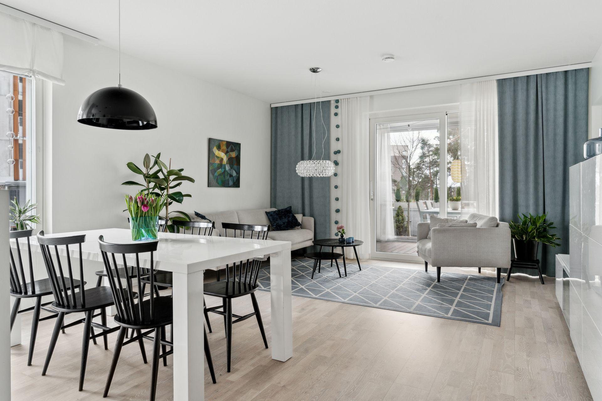 Ruutikellarintie 8, Mäkkylä, Espoo