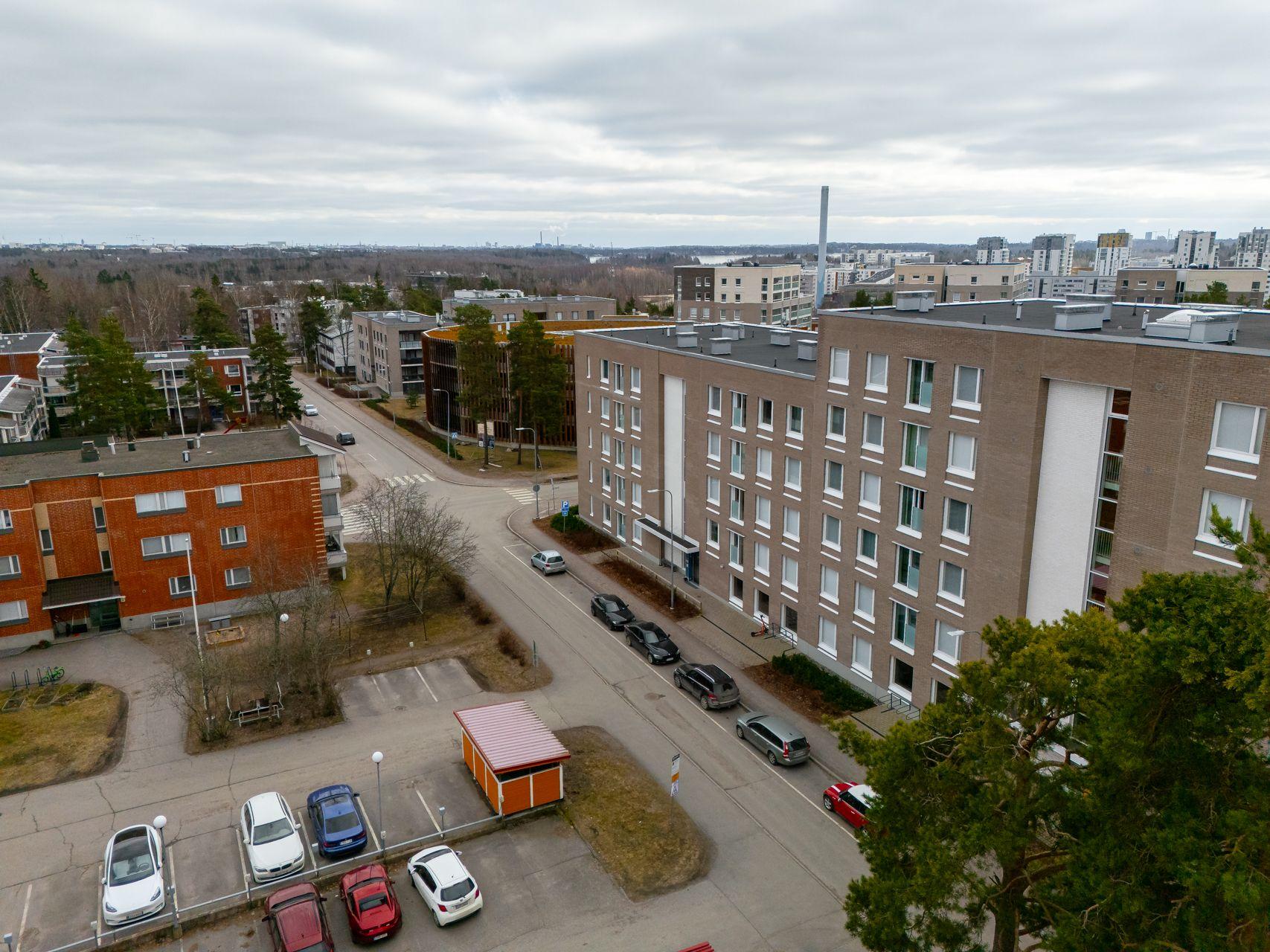 Ruutikellarintie 8, Mäkkylä, Espoo