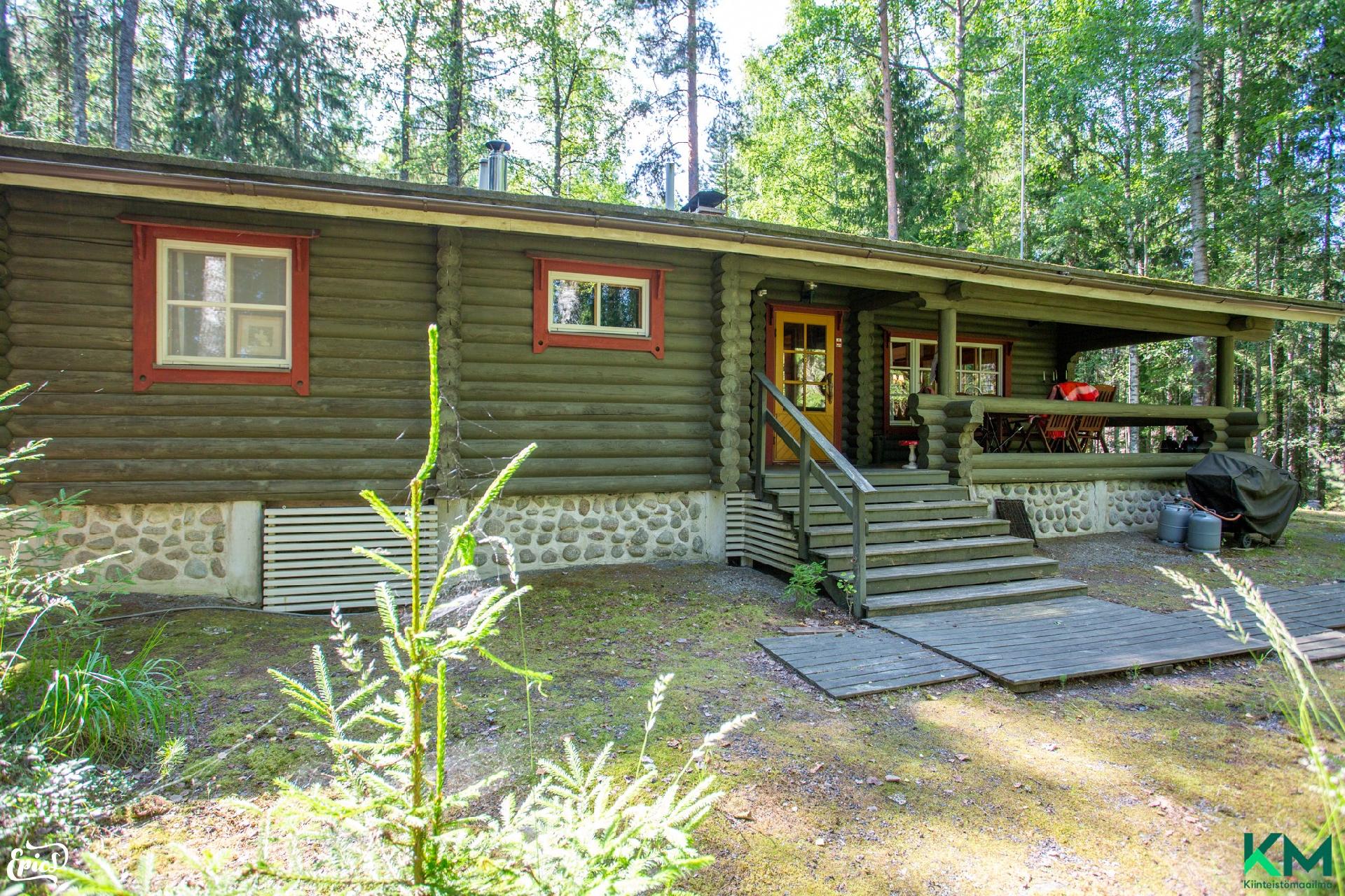 Hirsimökki, 97m2