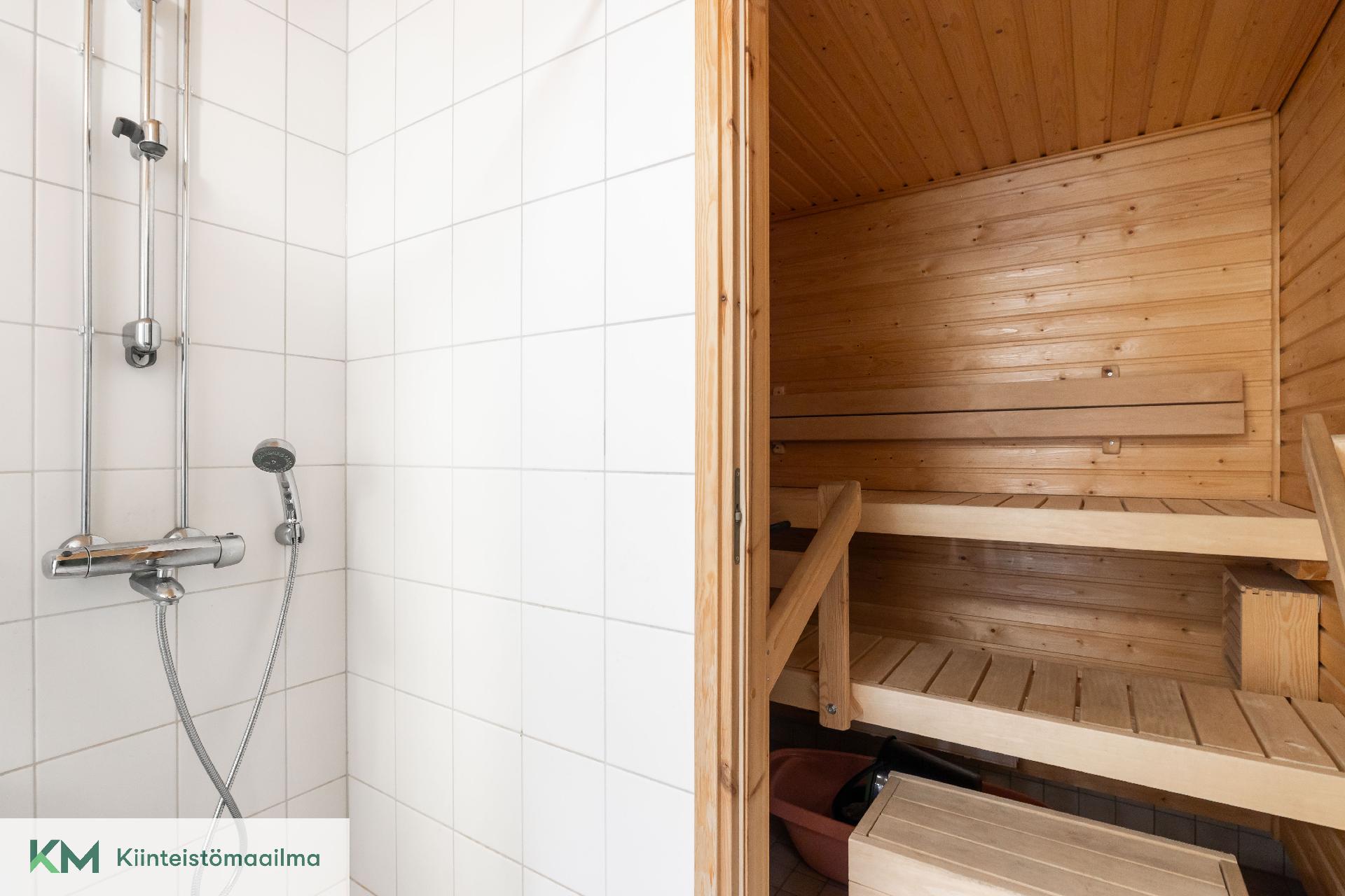 Lähteenkatu 1, Karhula, Kotka