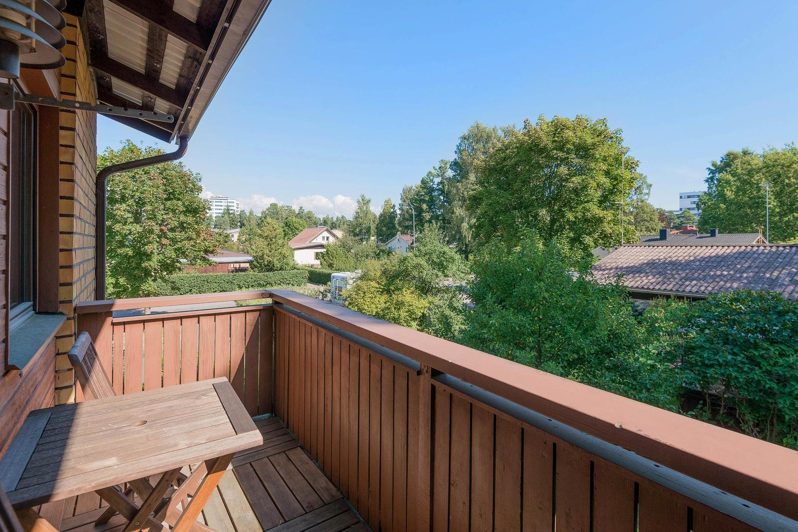 Lokitie 10, Vuosaari, Helsinki