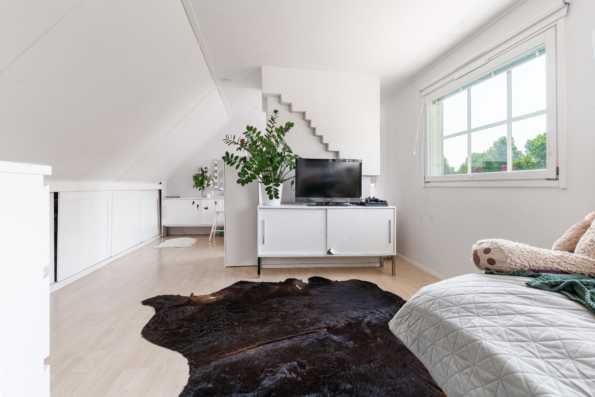 Ammattikoulunkatu 9, Pyynikki, Tampere