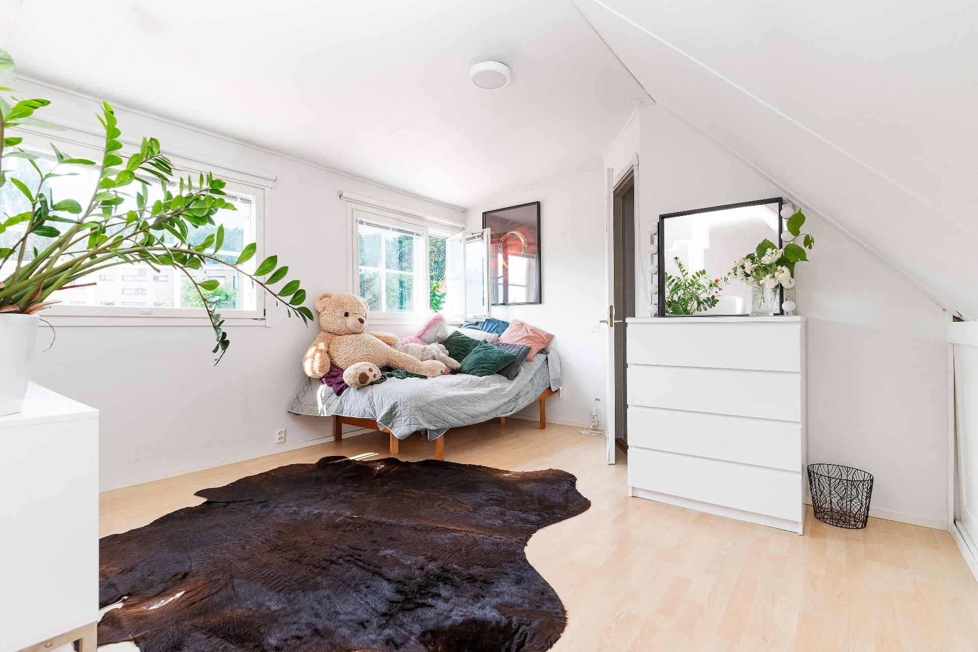 Ammattikoulunkatu 9, Pyynikki, Tampere