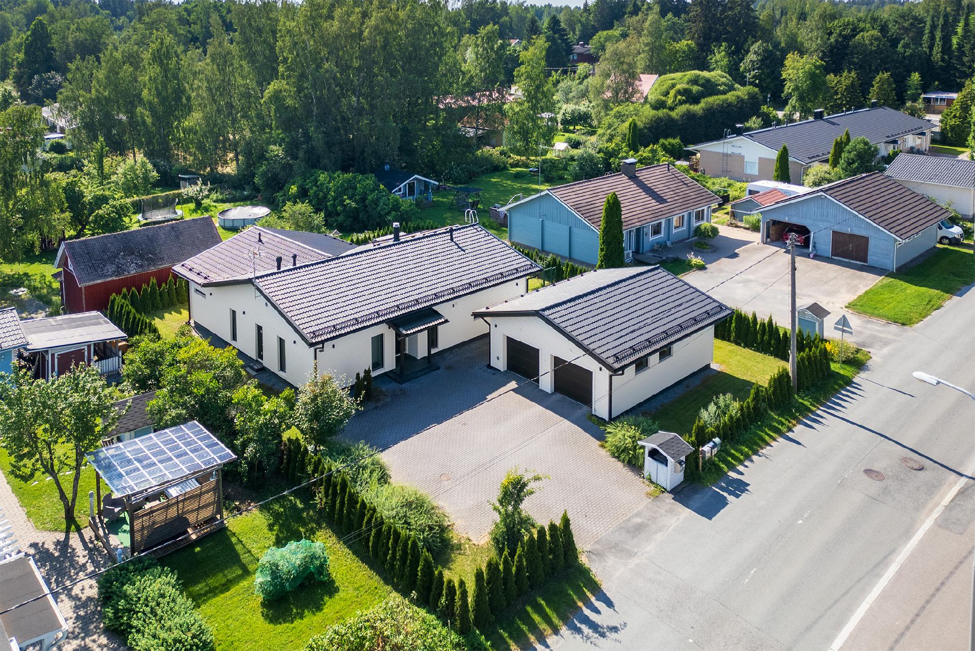 Pyhäjärventie 17, Vihola, Nokia
