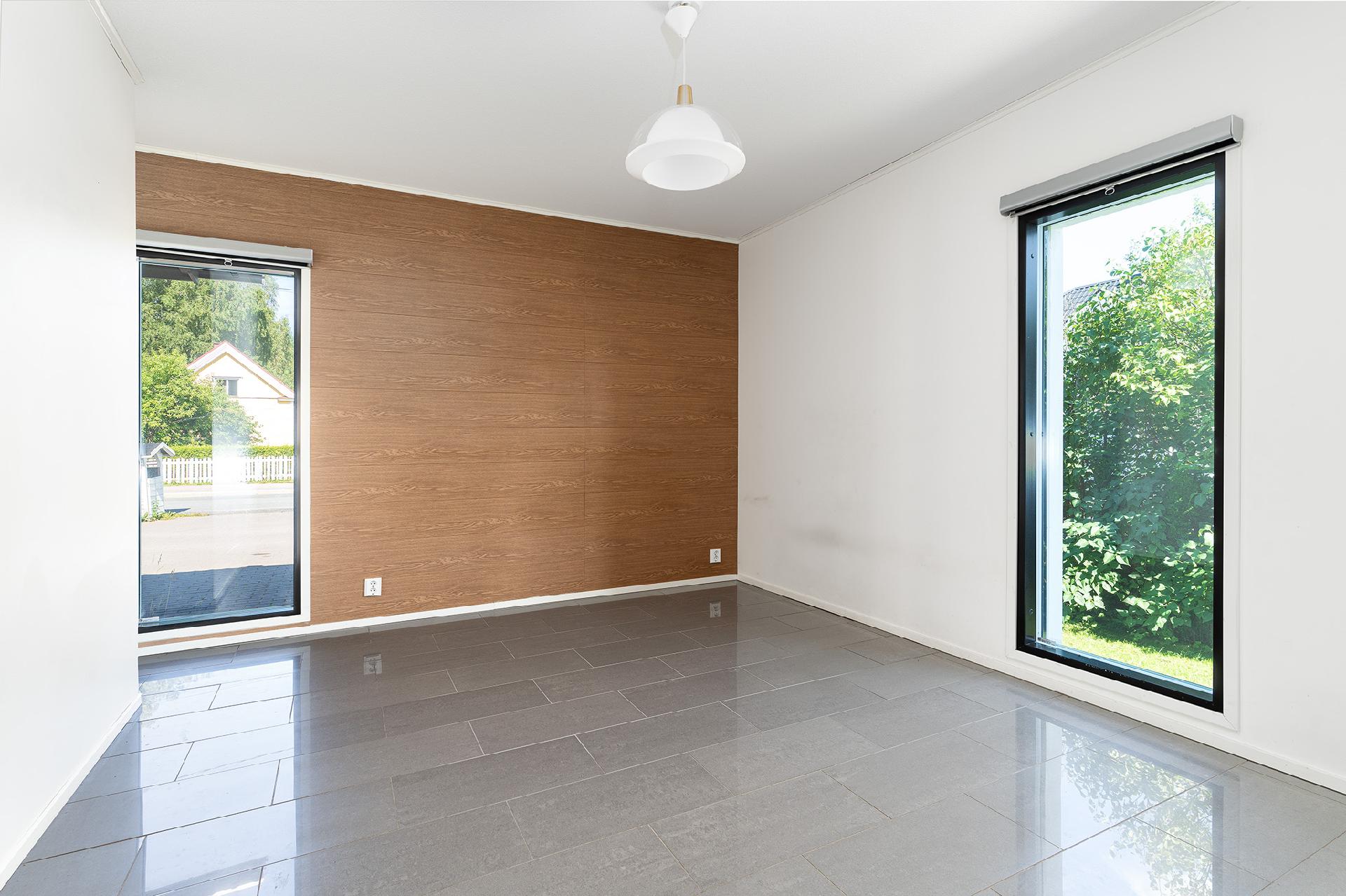 Pyhäjärventie 17, Vihola, Nokia