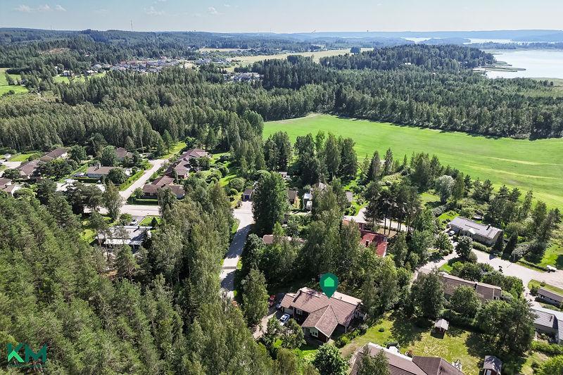 Metsänneidontie 4, Kalliola, Hollola