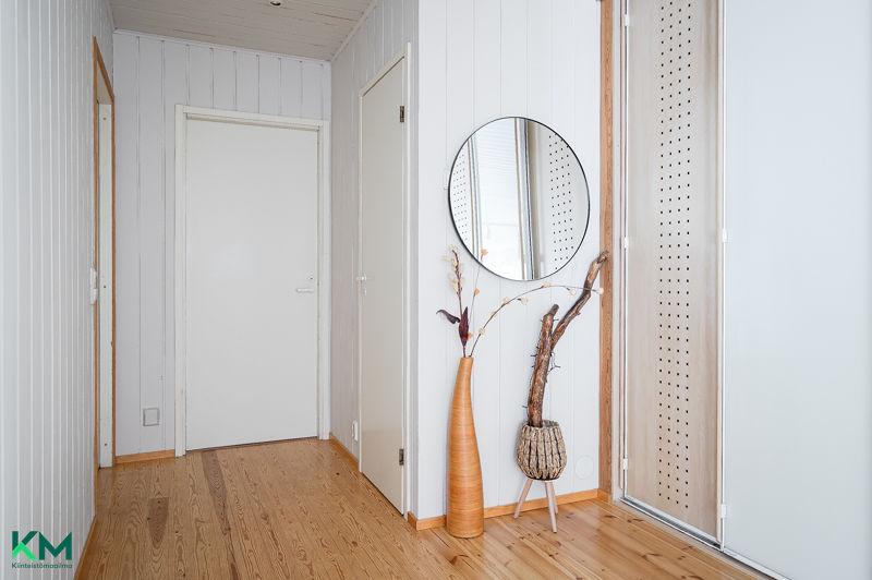 Metsänneidontie 4, Kalliola, Hollola