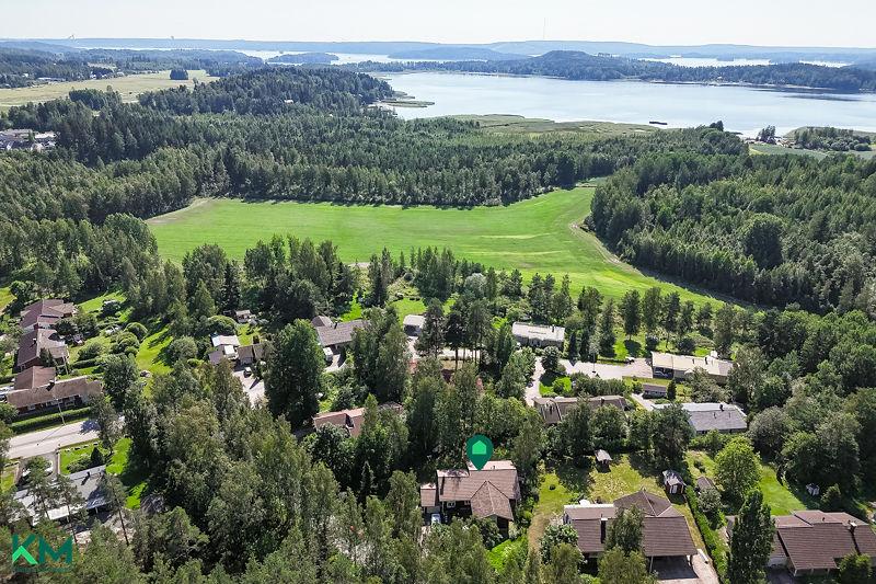 Metsänneidontie 4, Kalliola, Hollola