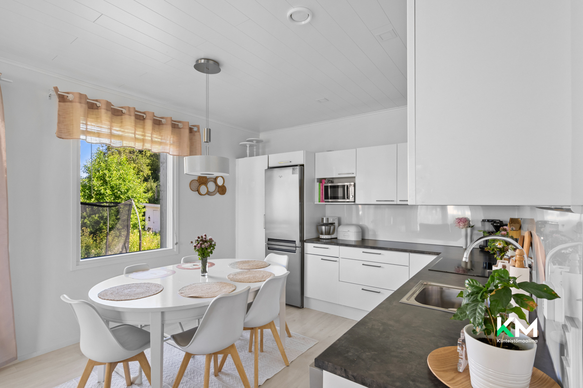 Kahvikuja 19, Kaustari, Kokkola