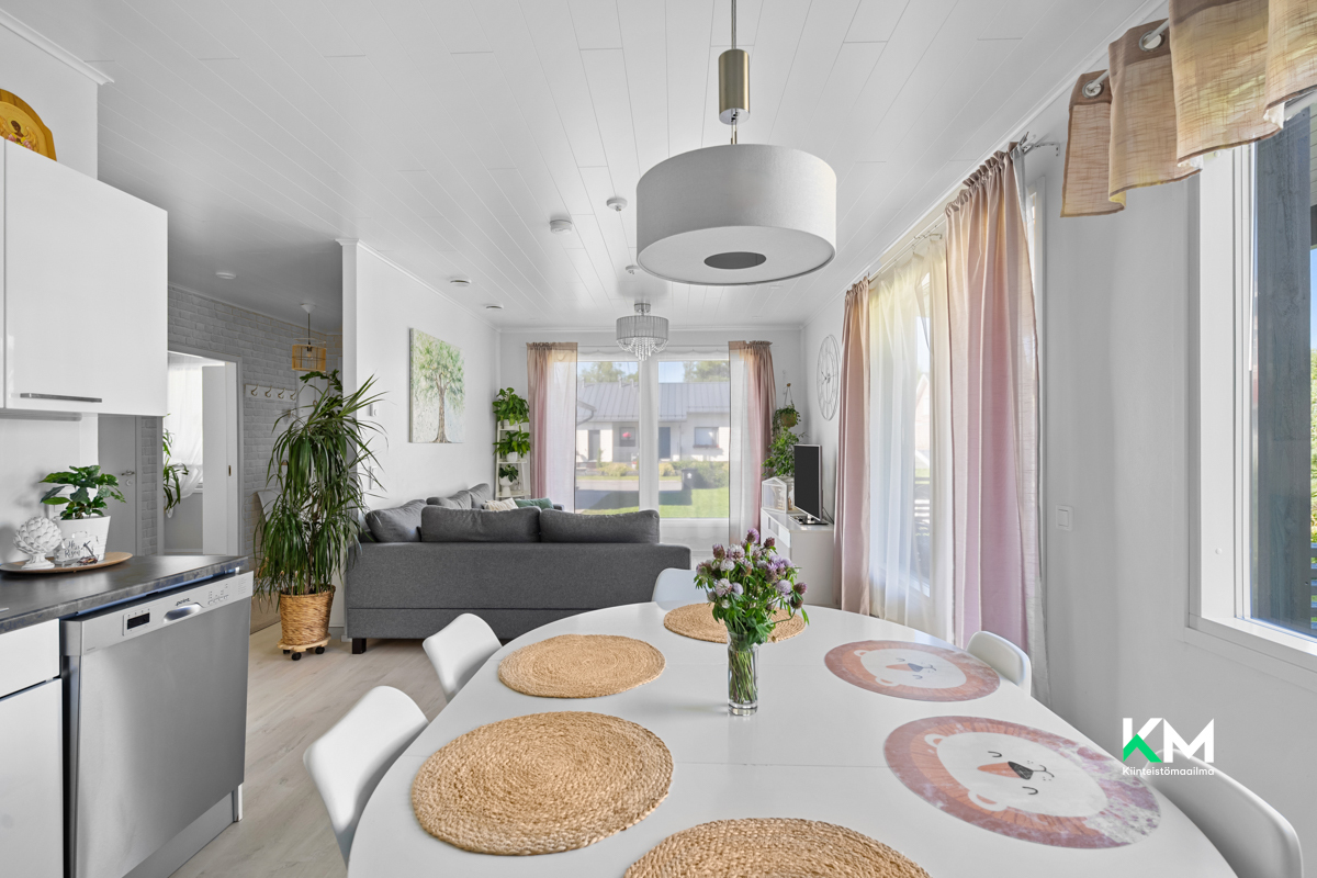 Kahvikuja 19, Kaustari, Kokkola