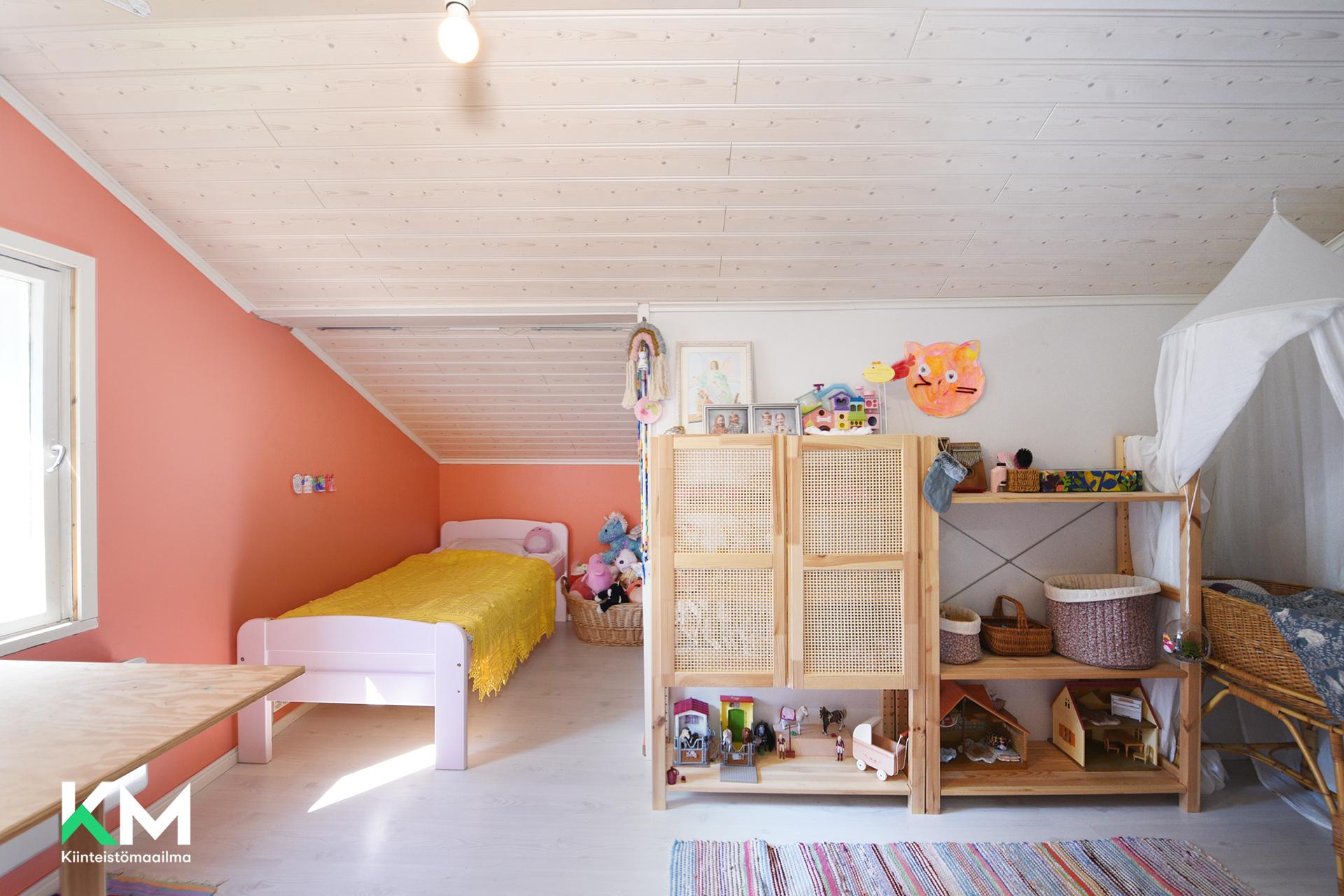 Mustamäenkatu 60, Laune, Lahti