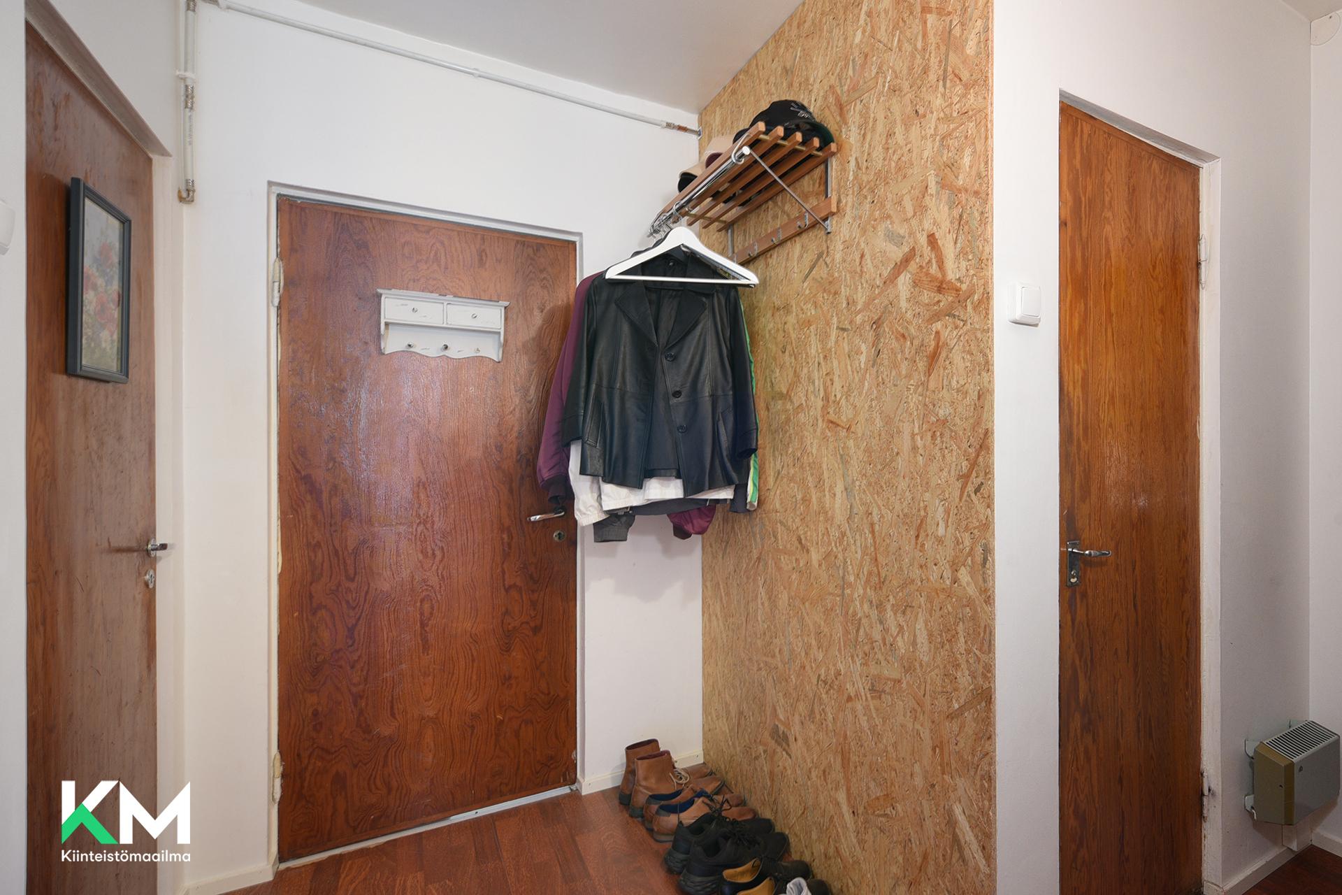 Mustamäenkatu 60, Laune, Lahti