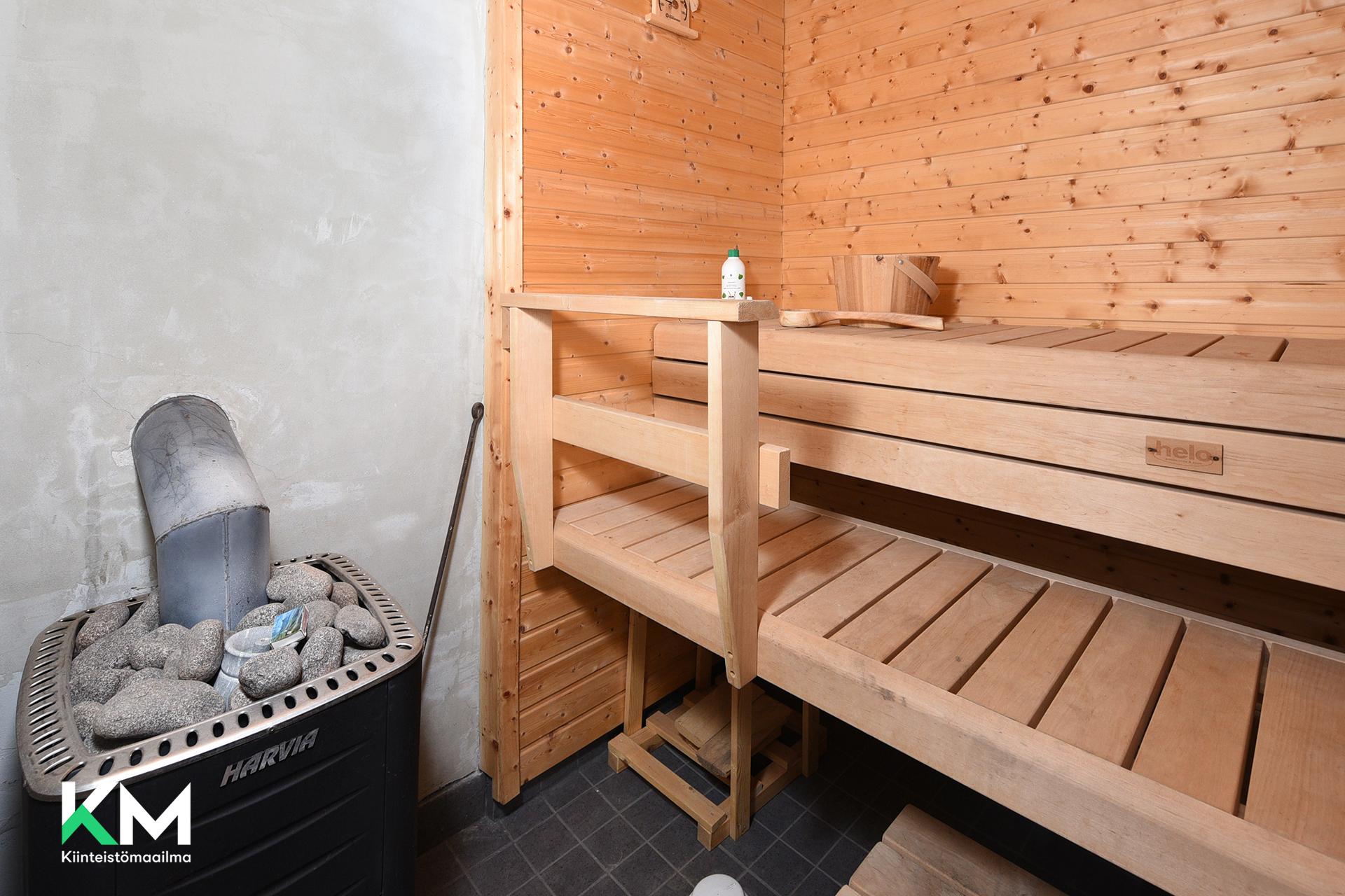 Mustamäenkatu 60, Laune, Lahti