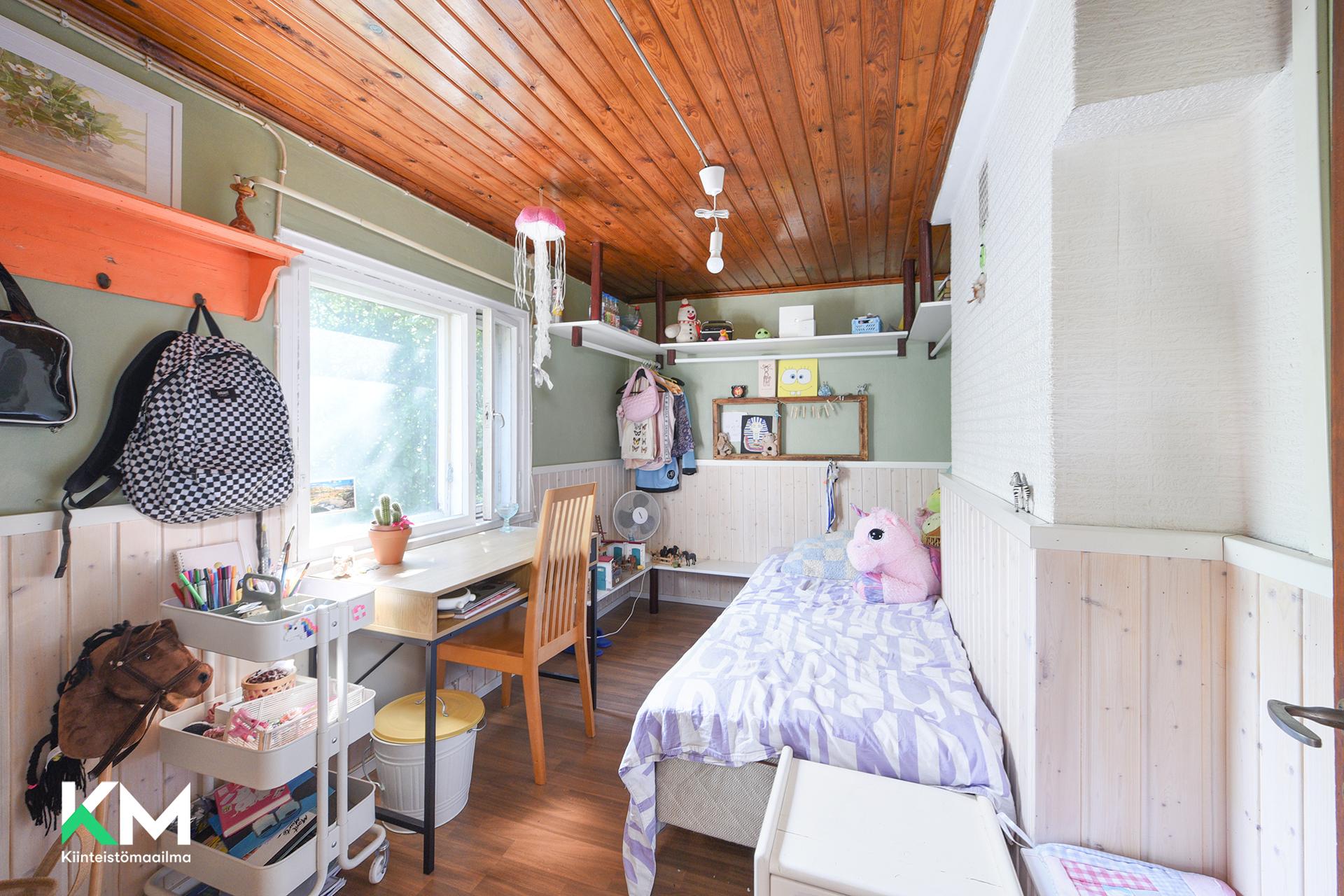 Mustamäenkatu 60, Laune, Lahti