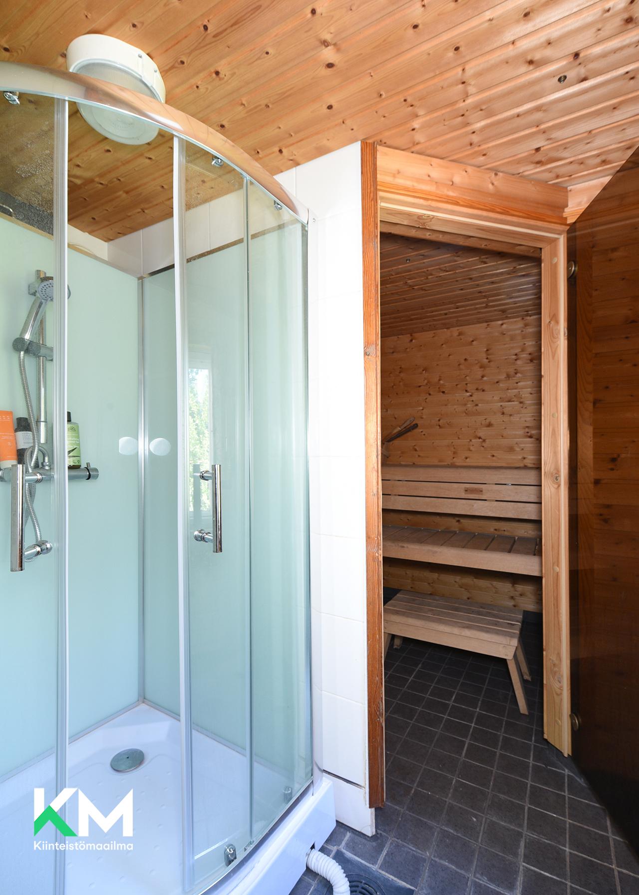 Mustamäenkatu 60, Laune, Lahti