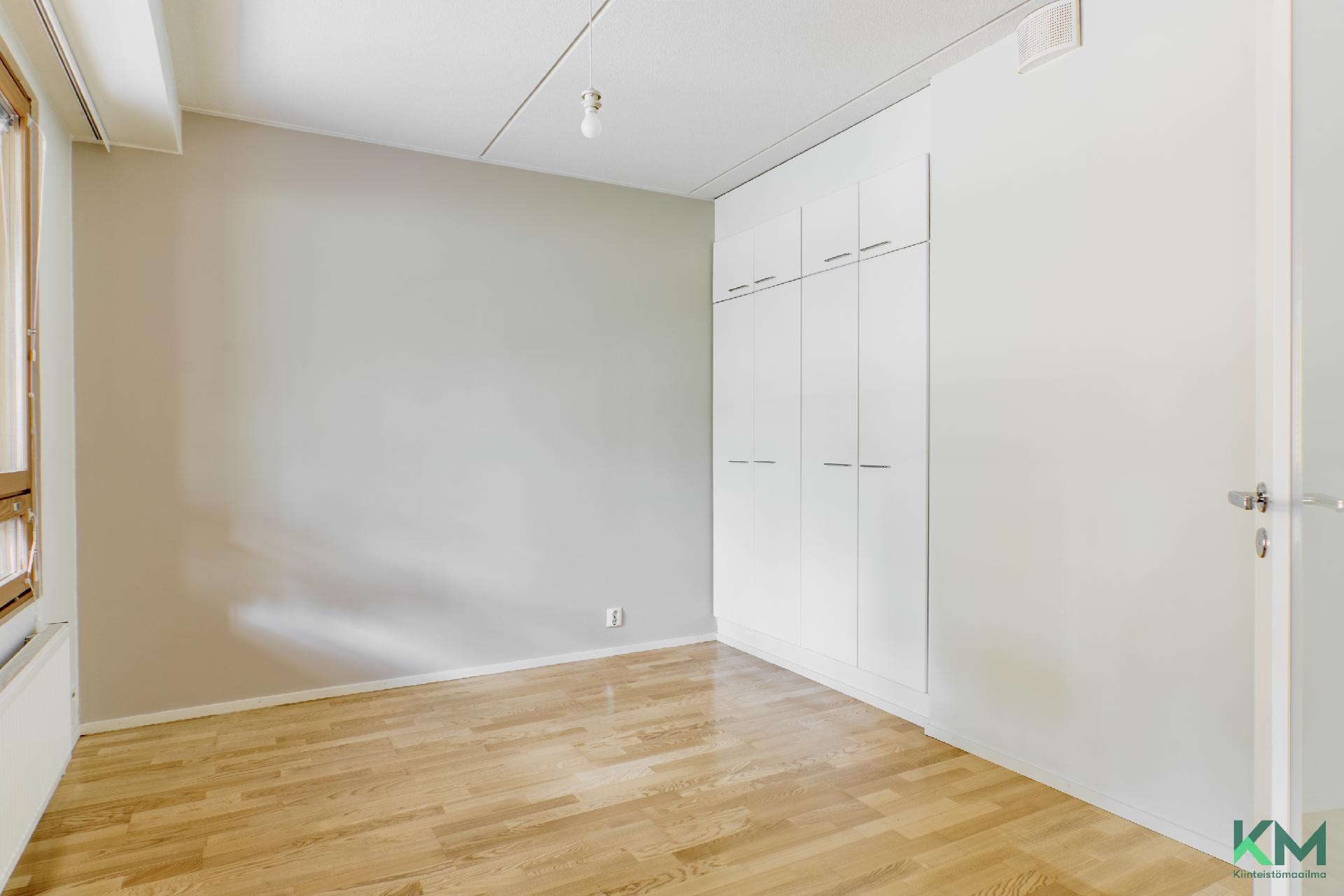 Aurinkotuulenkatu 7, Aurinkolahti, Helsinki