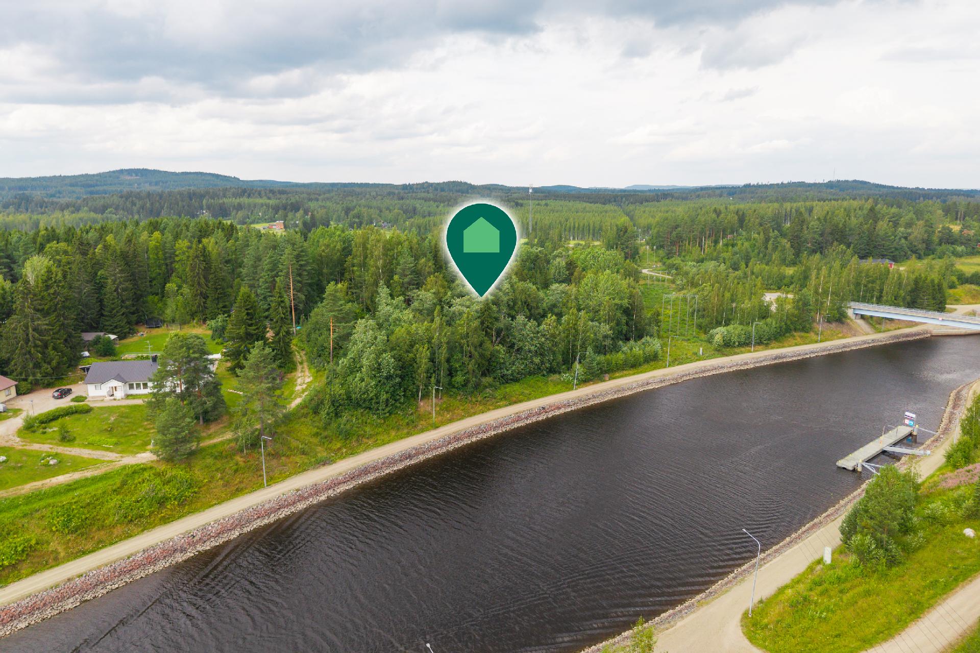 Kuhapurontie 32, Laukaa