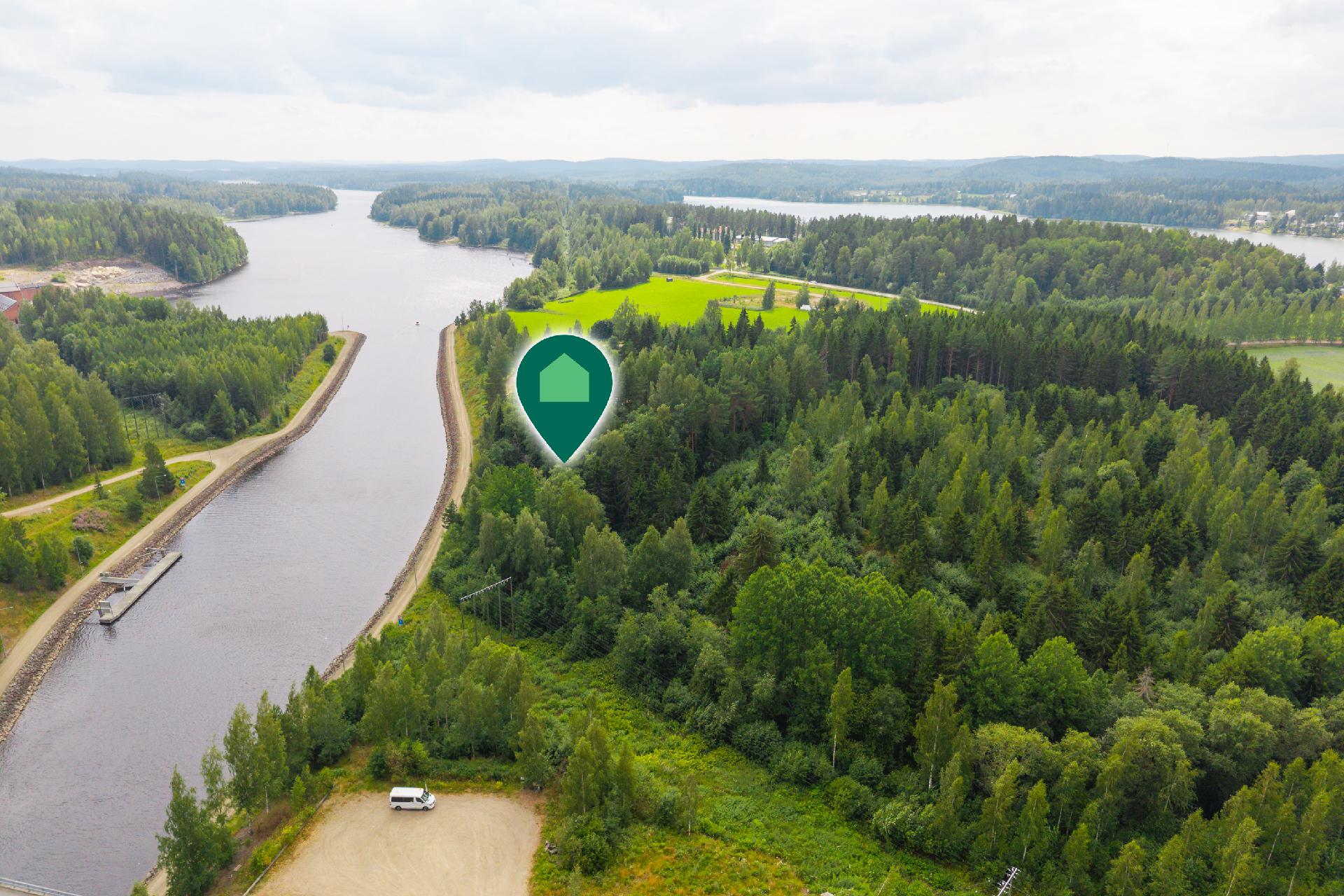 Kuhapurontie 32, Laukaa