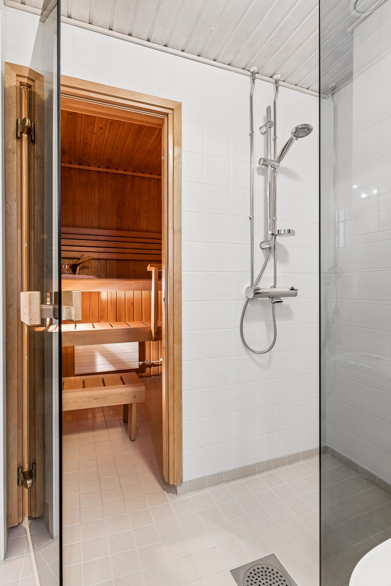 Kesätuulentie 13, Huhtinen, Porvoo