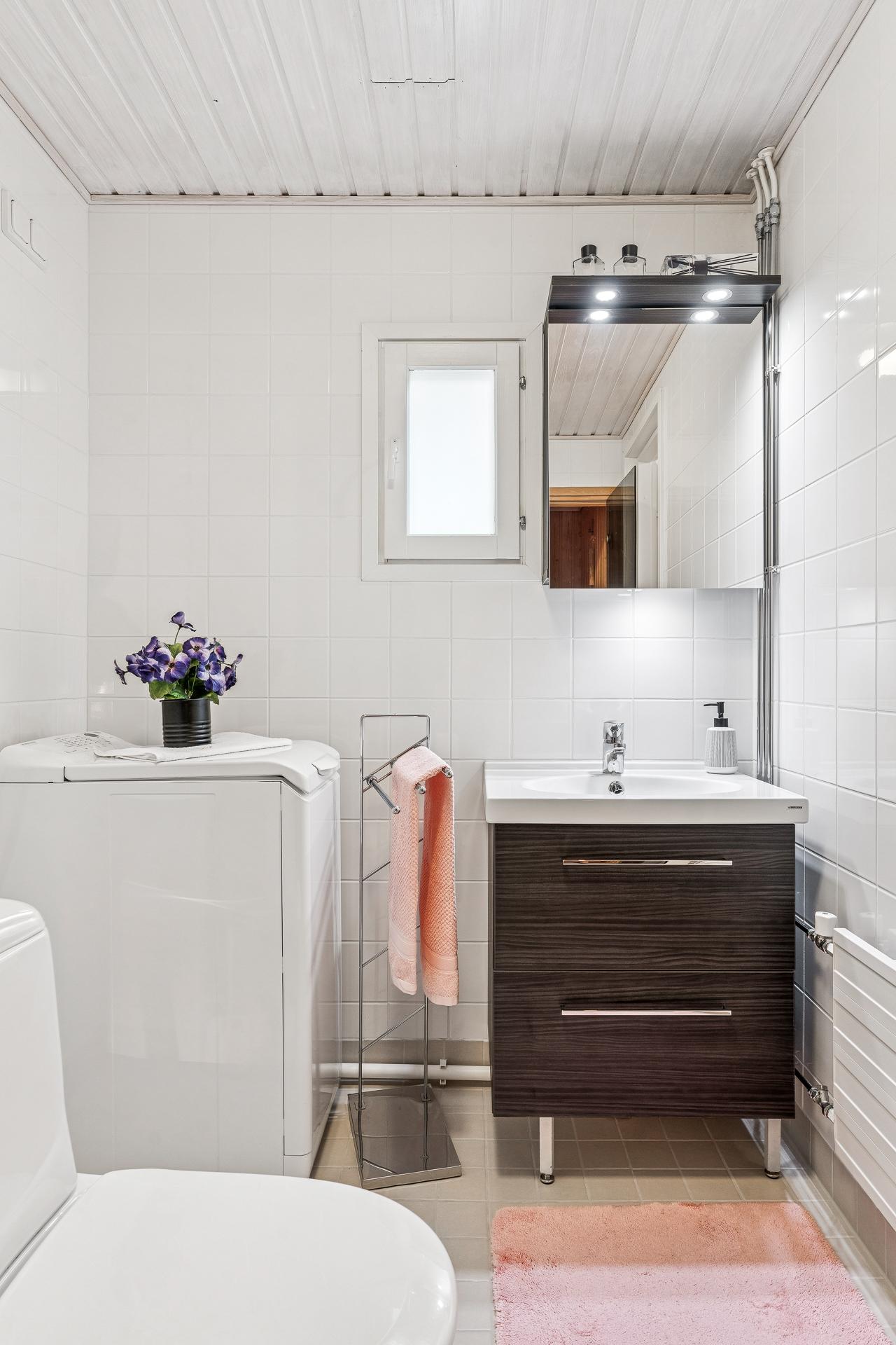 Kesätuulentie 13, Huhtinen, Porvoo