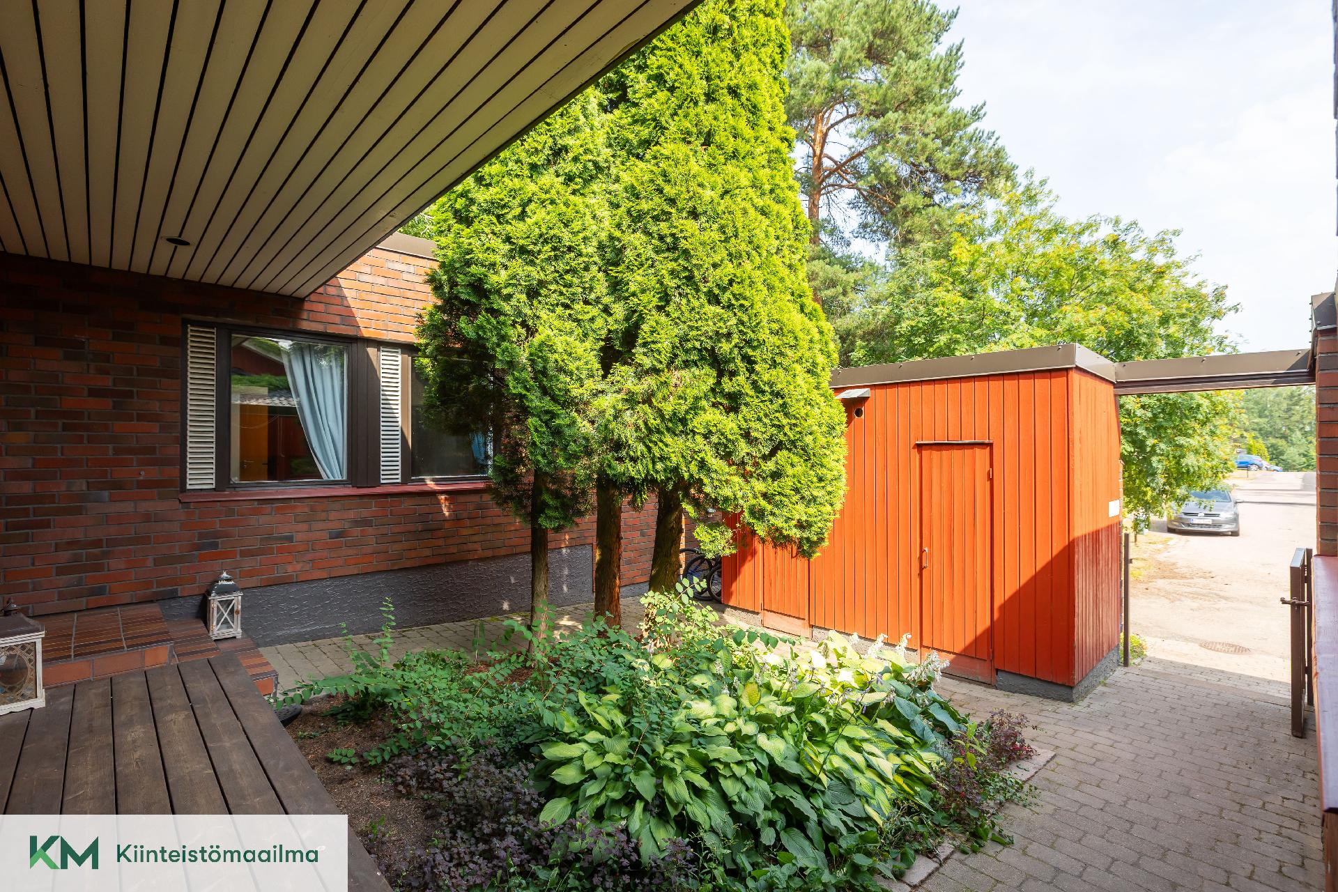 Ajomiehentie 24, Aittakorpi, Kotka