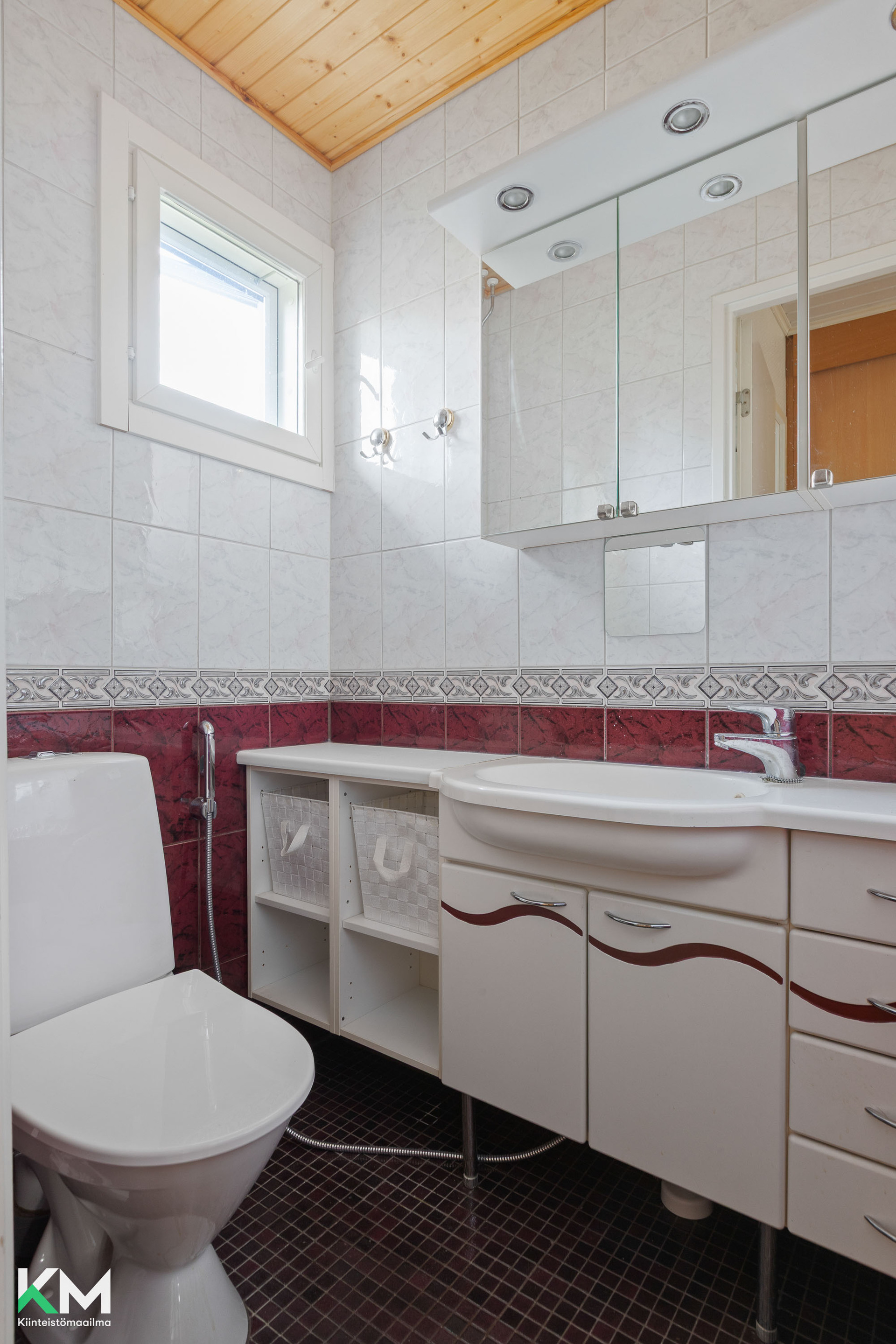 Erillinen wc