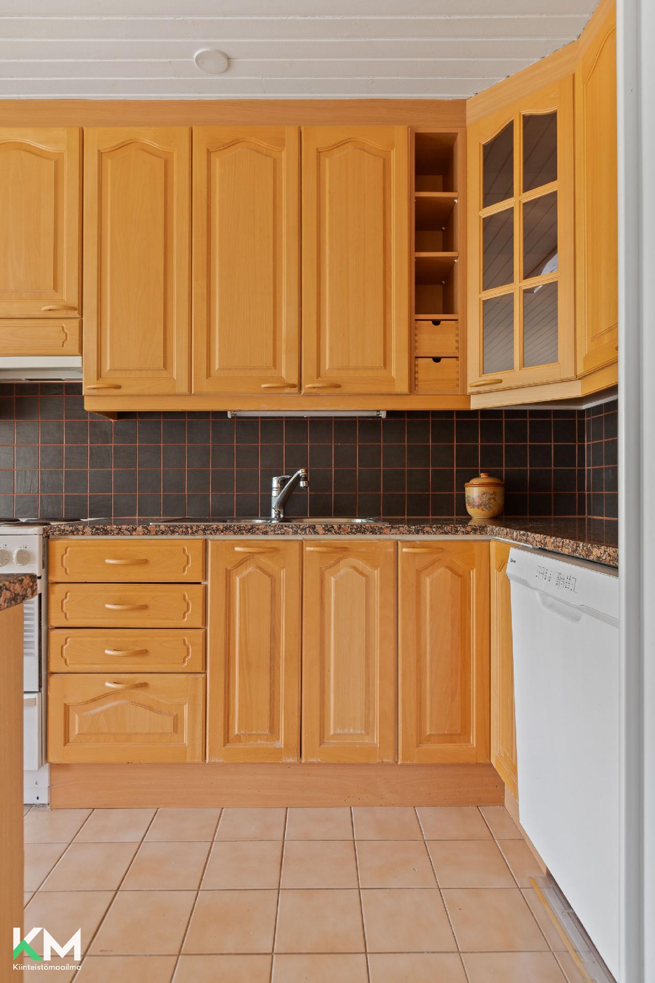 Pihkatie 20, Kuntakeskus, Hollola