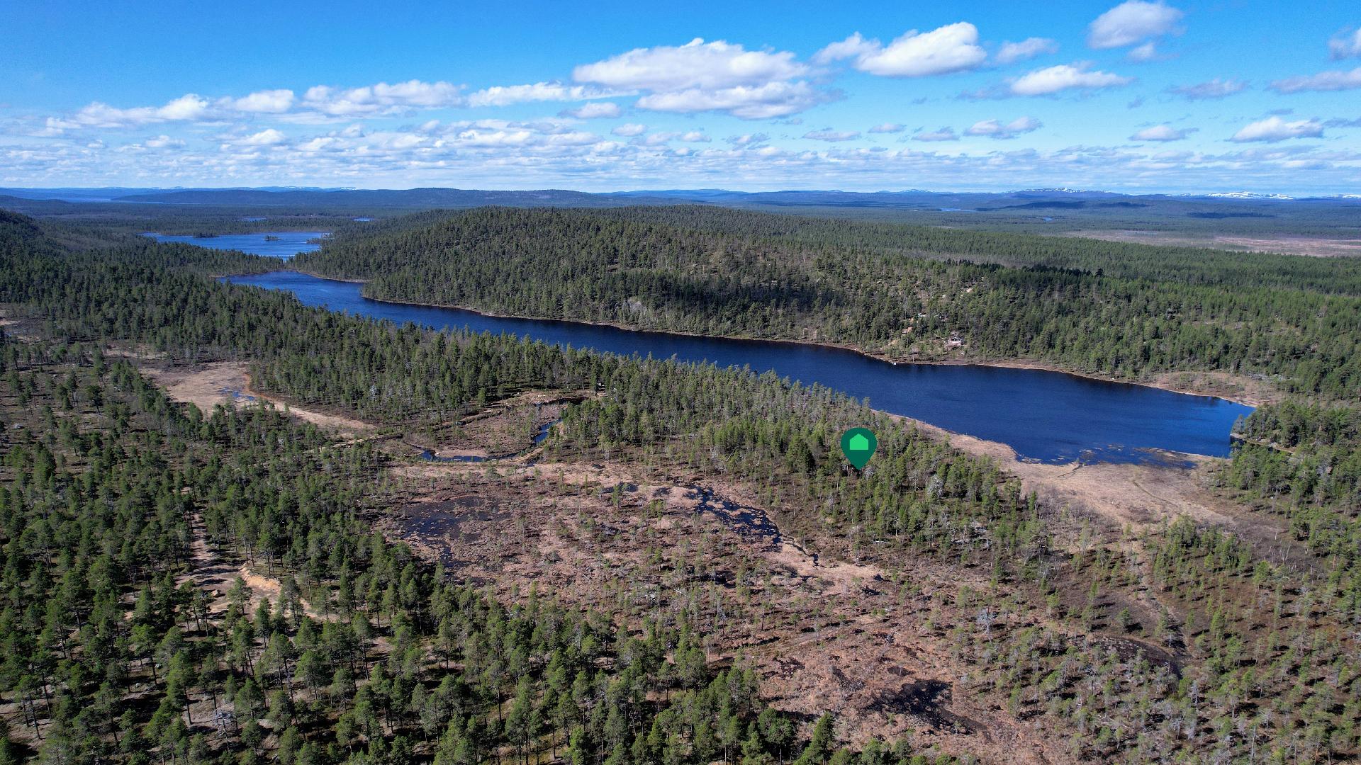 Mökkitontti ilman lähinaapureita