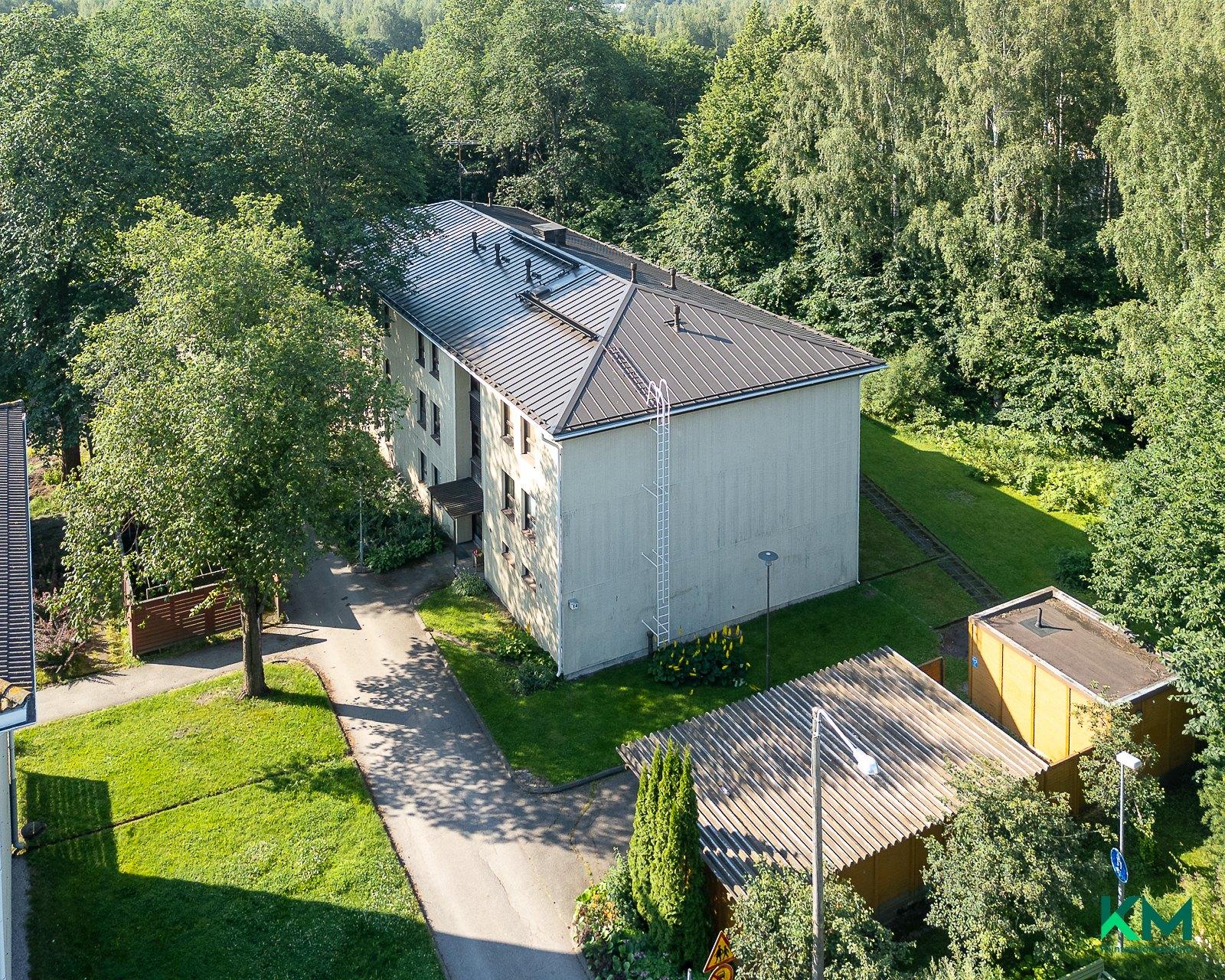 Karviaistie 14, Malmi, Helsinki