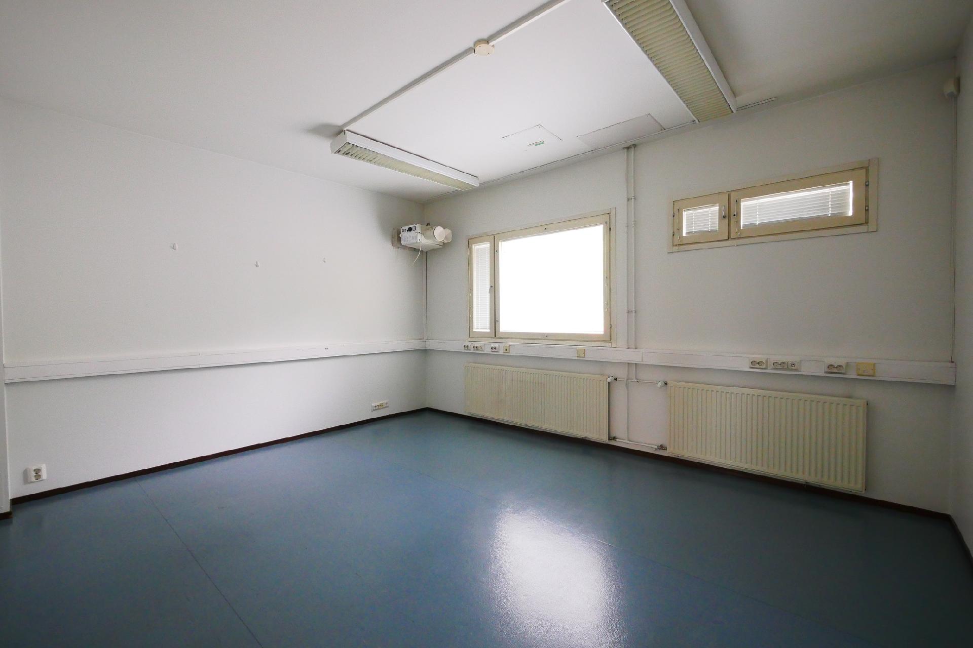 Kirkonkyläntie 14, Malmi, Helsinki