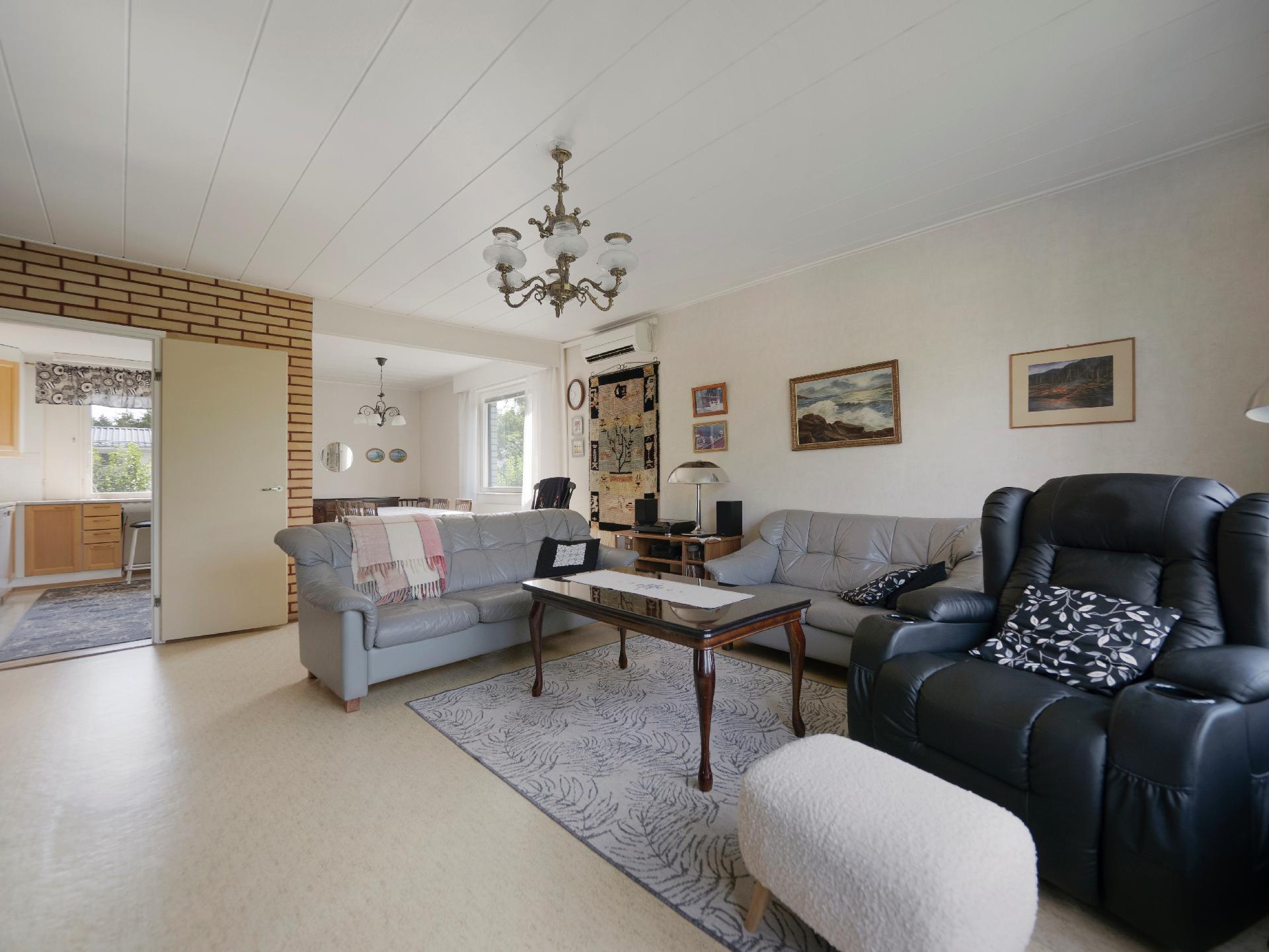 Rakentajankatu 10, Mutala, Joensuu